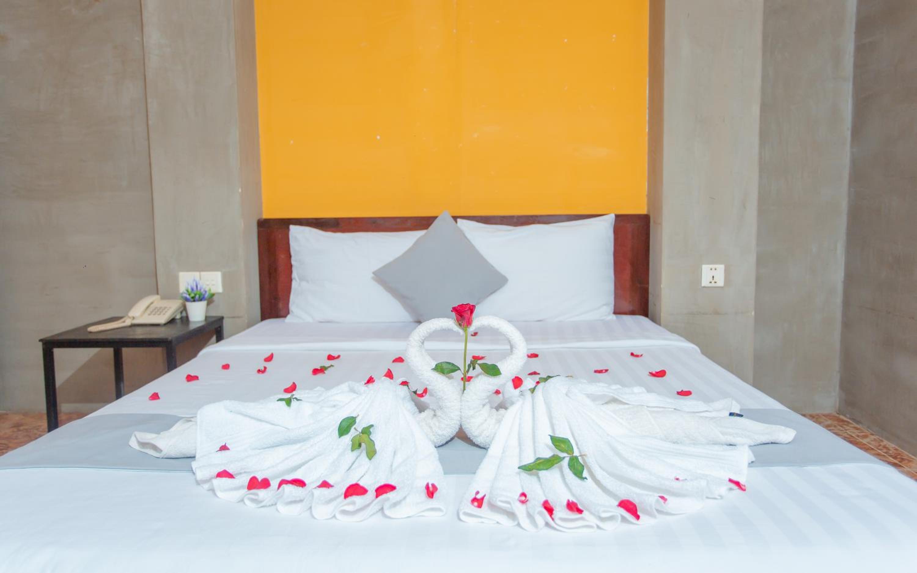 Deluxe Double Room with Balcony photo 1