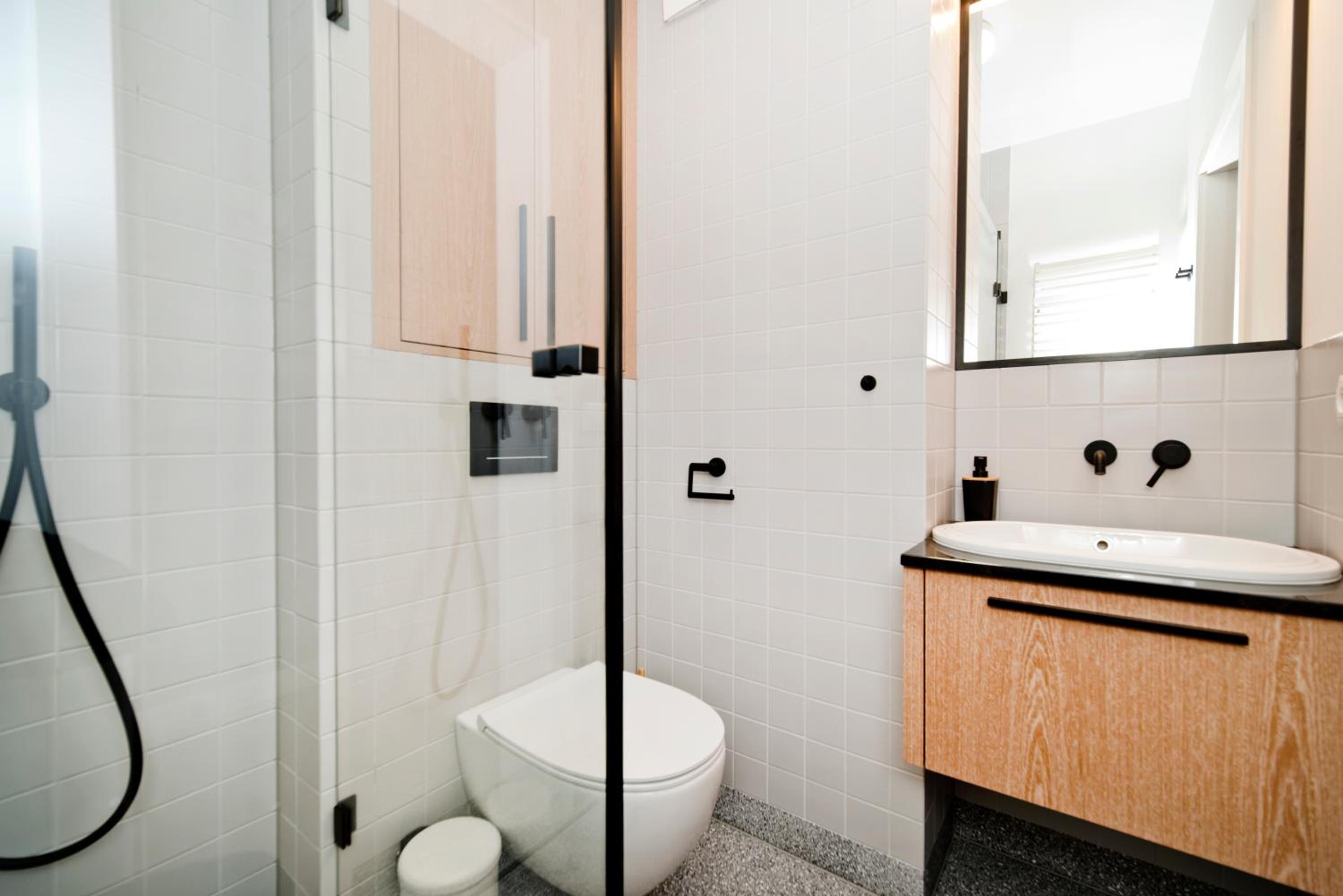 Two-Bedroom Apartment with Sea View - Abrahama 24/A21 Street photo 3