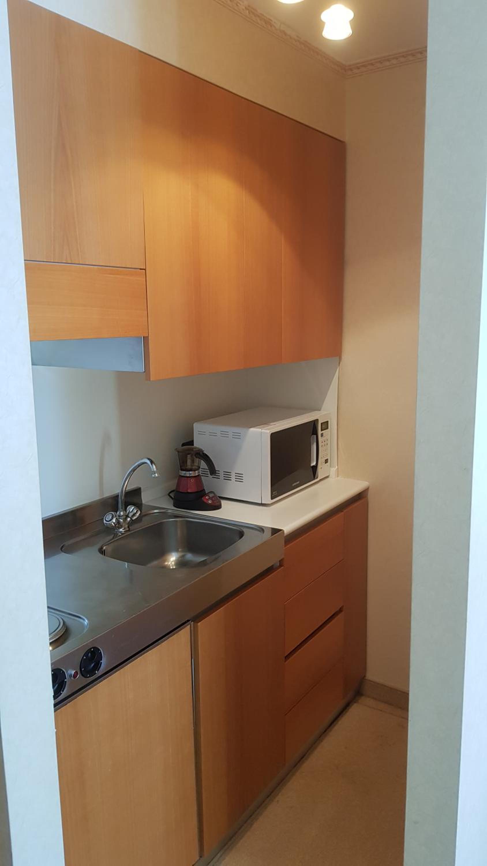 One-Bedroom Apartment photo 3