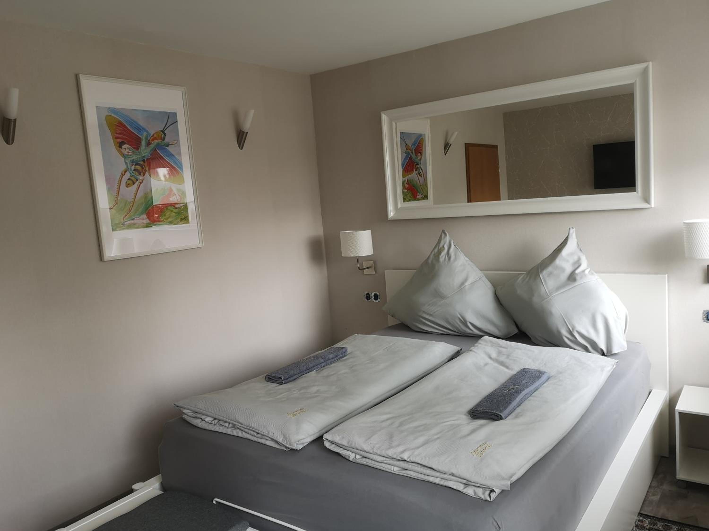 Three-Bedroom Apartment - Photo 12