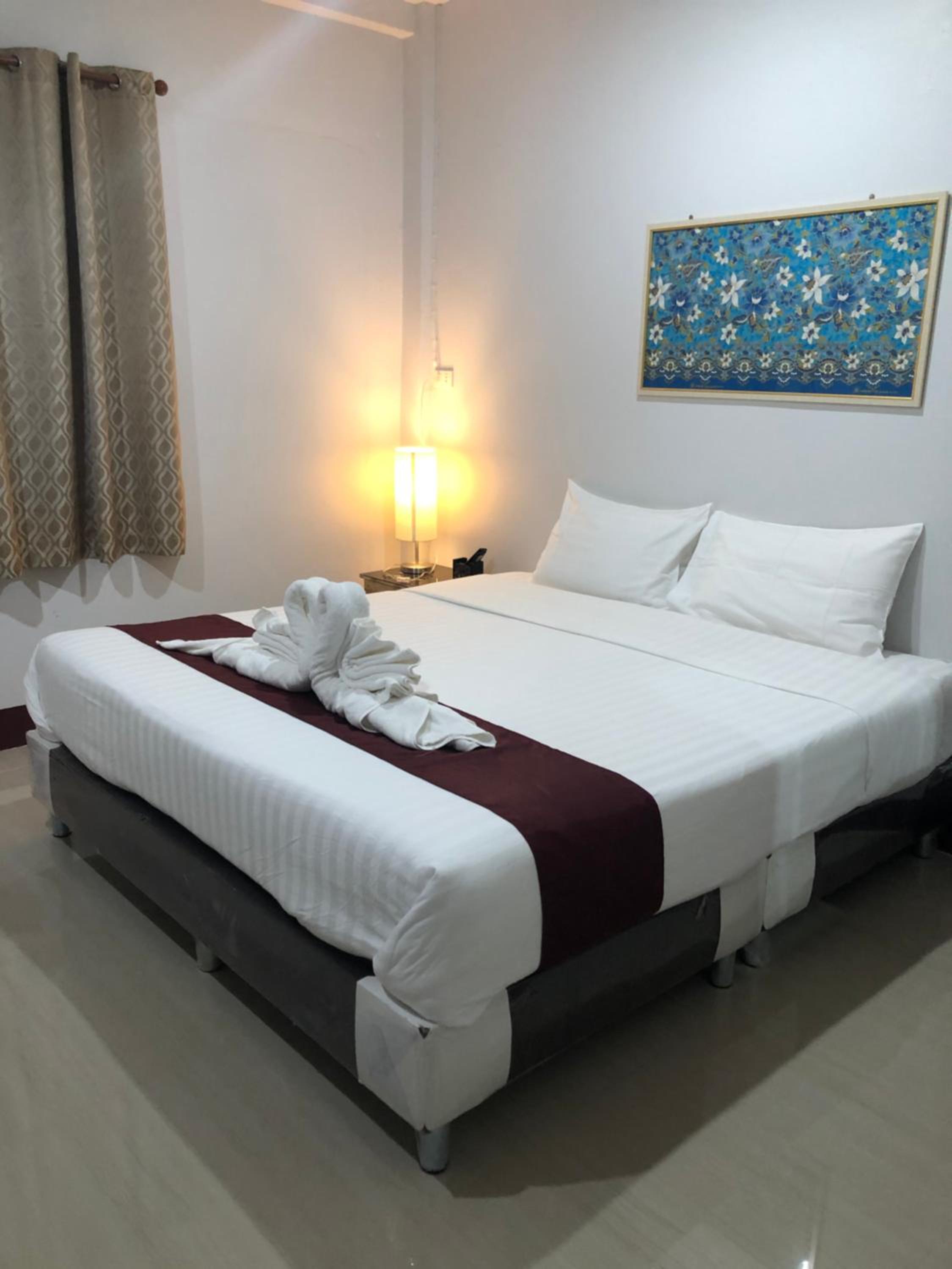 Standard Double Room - Photo 7