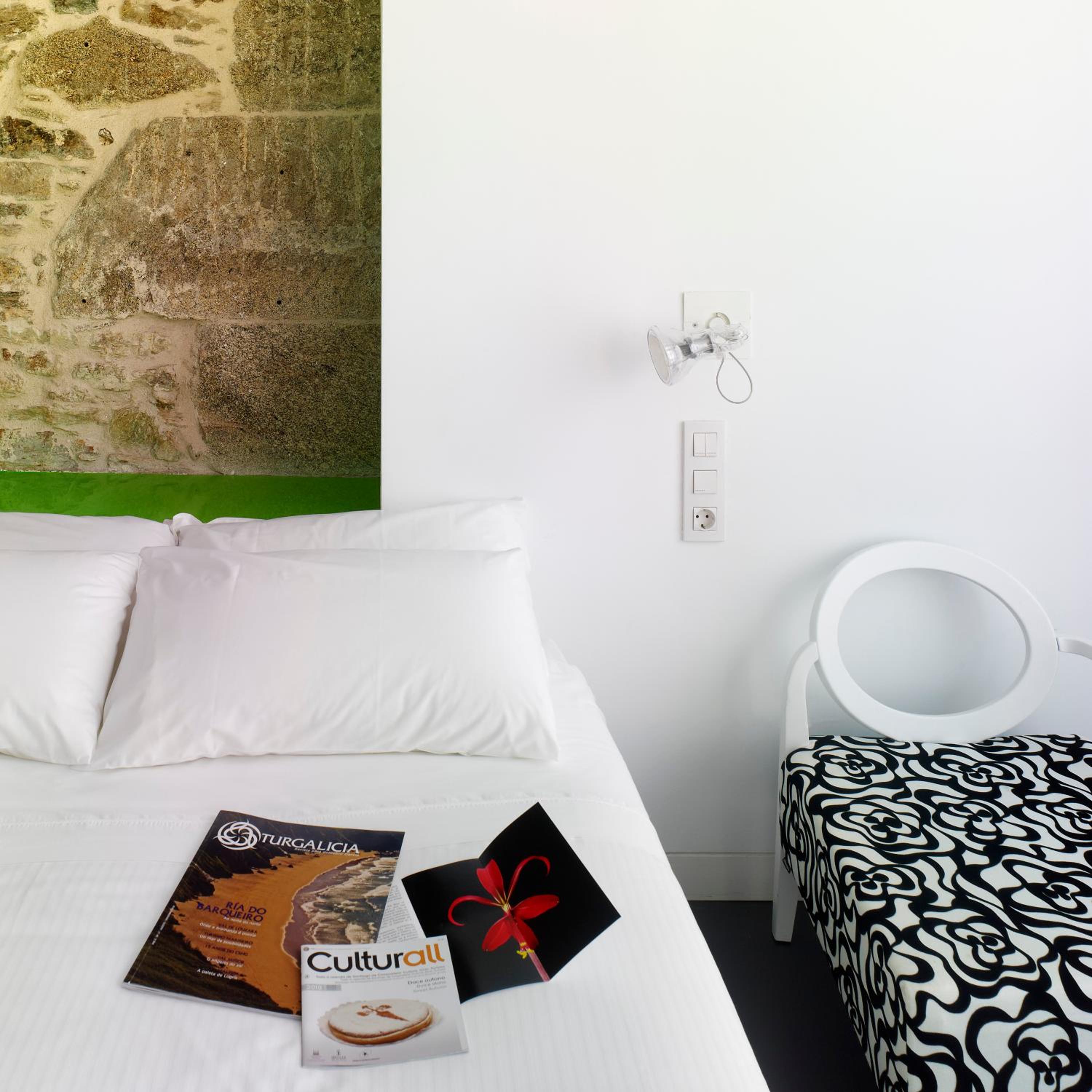 Double or Twin Room - Photo 2