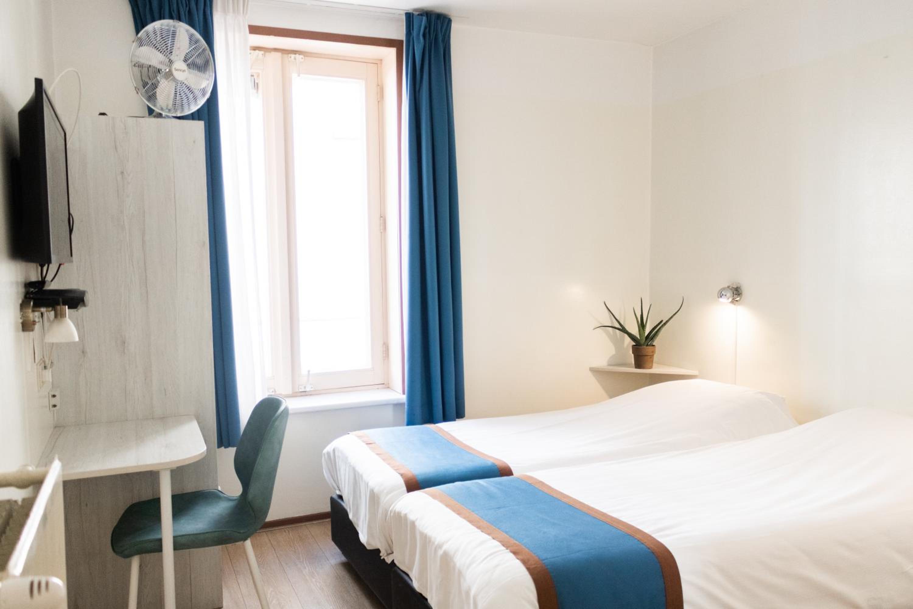 Twin Room photo 1