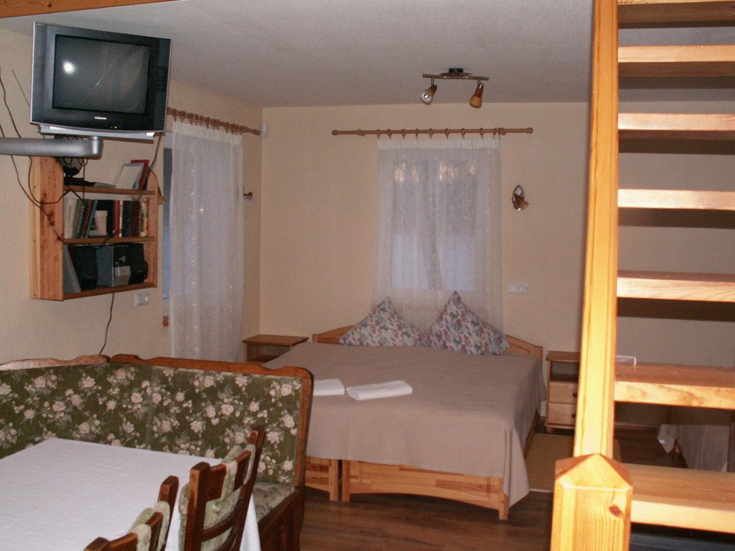 Bungalow photo 1