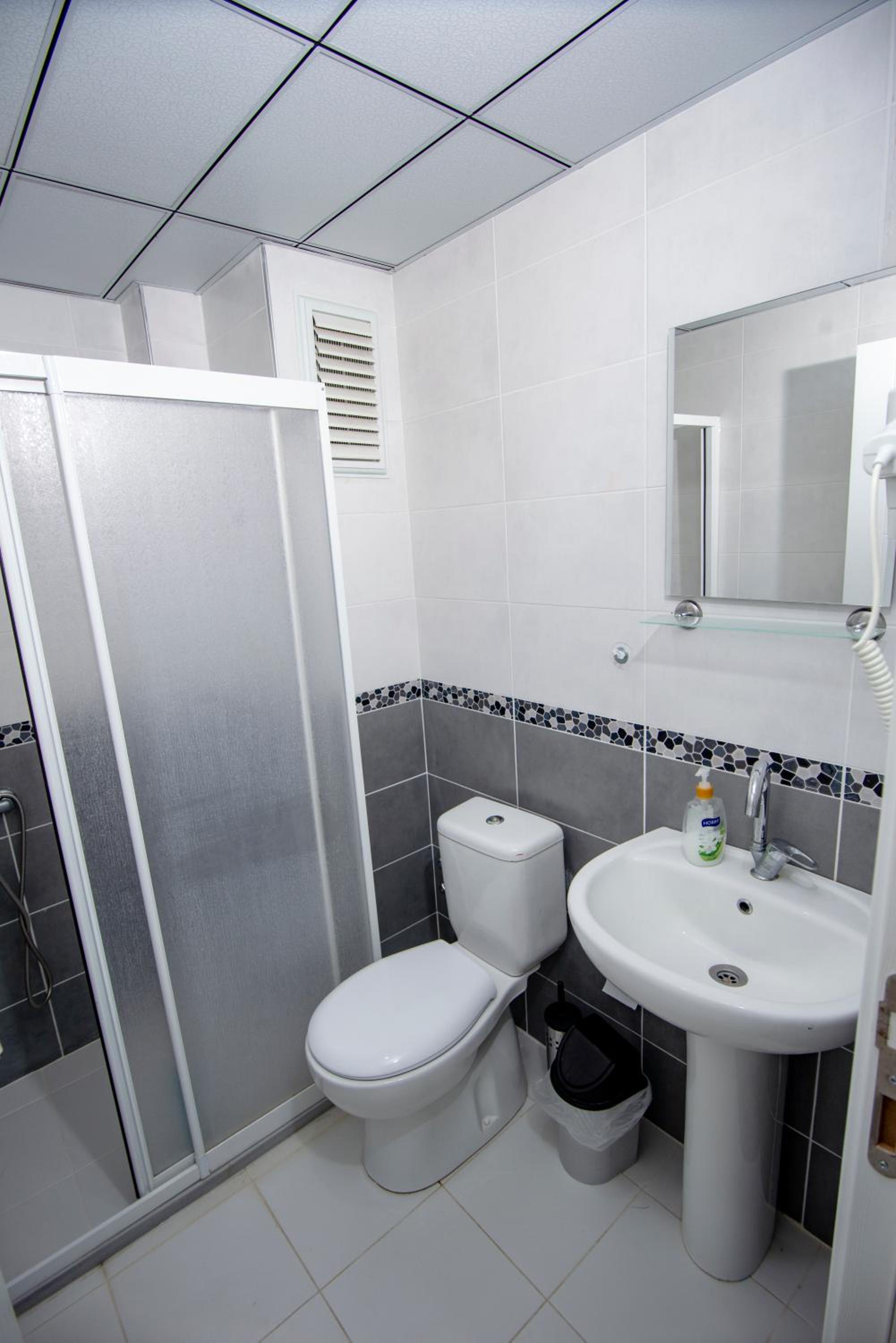 Standard Double Suite photo 2