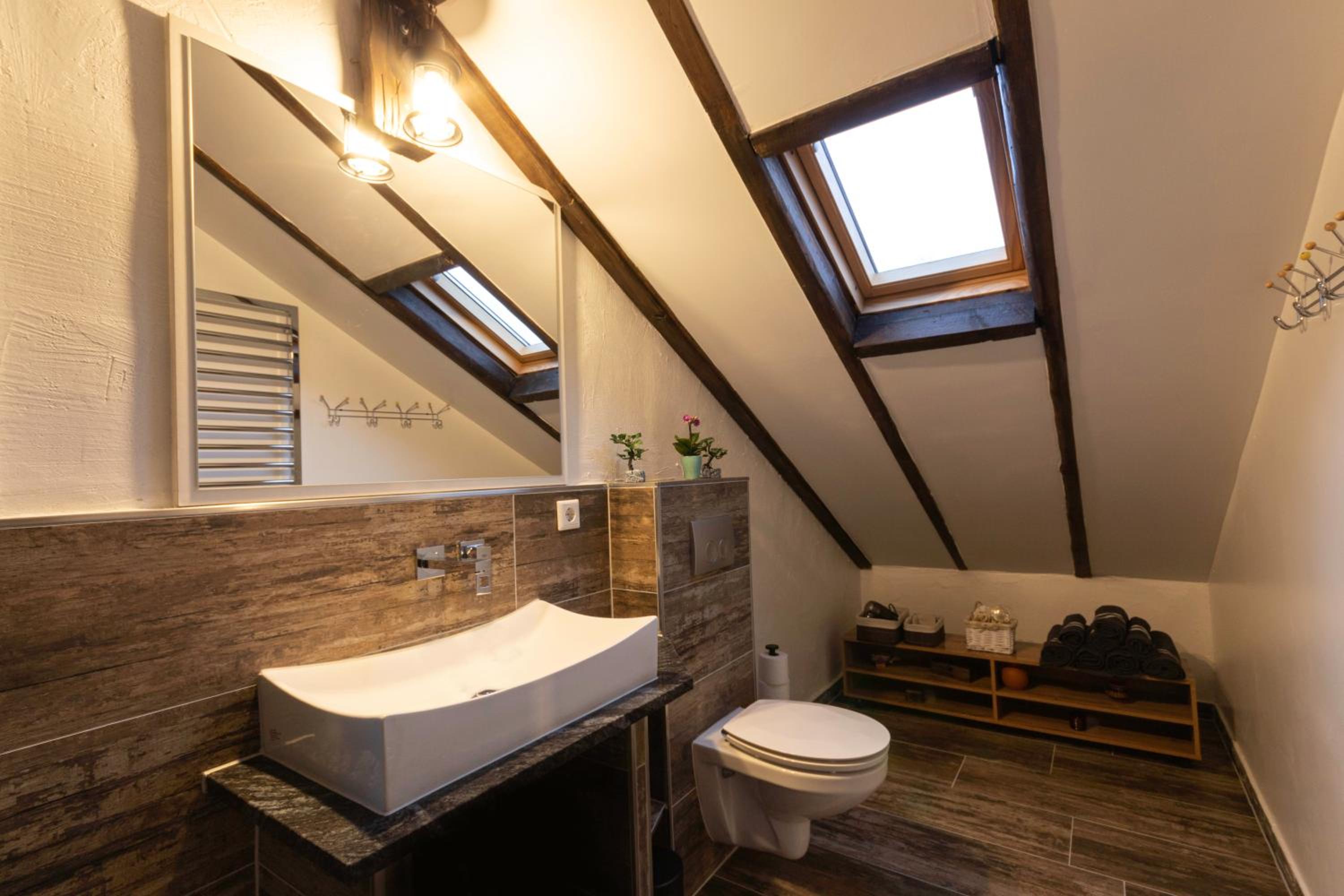 One-Bedroom Apartment - Photo 19