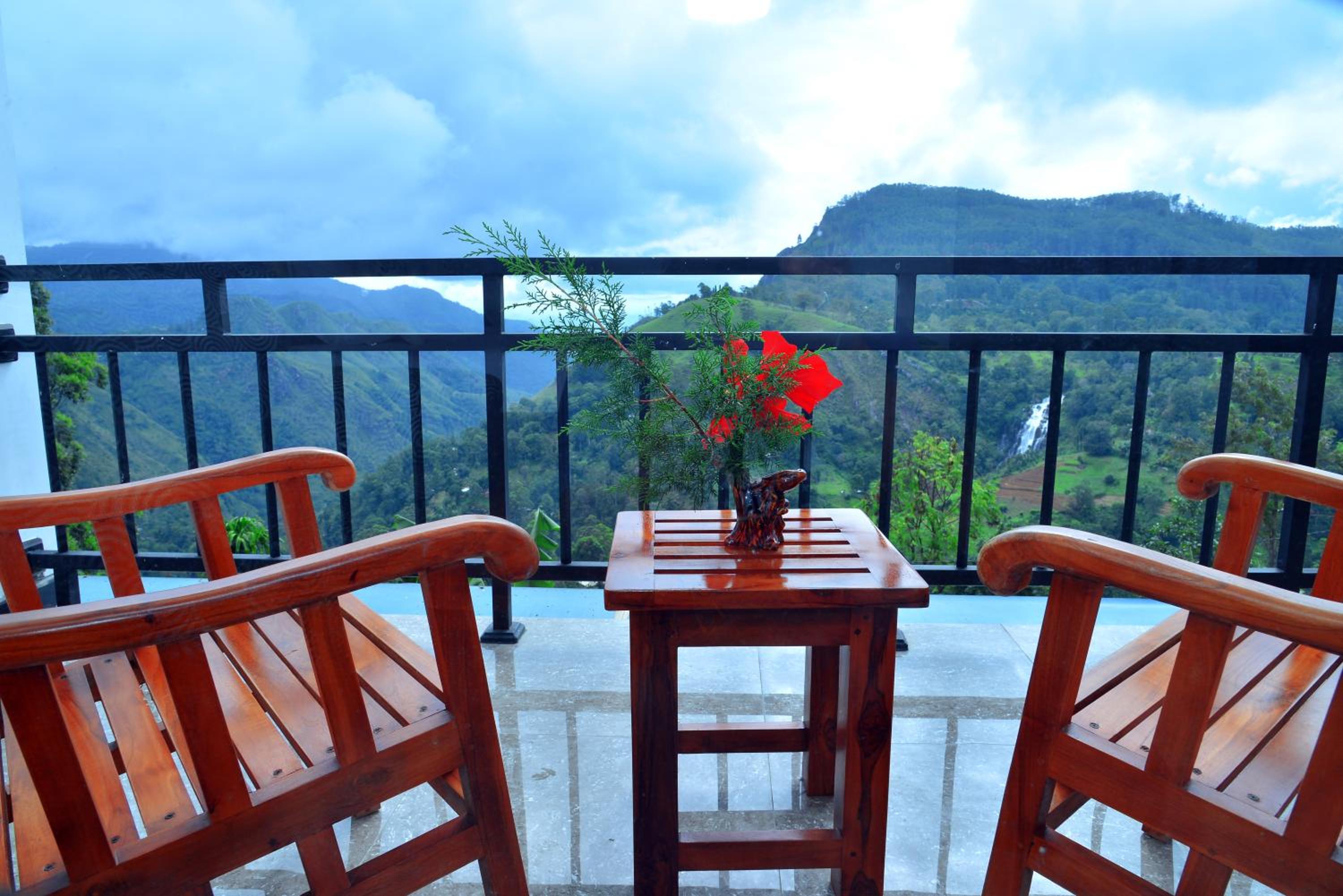 Family Room with Mountain View