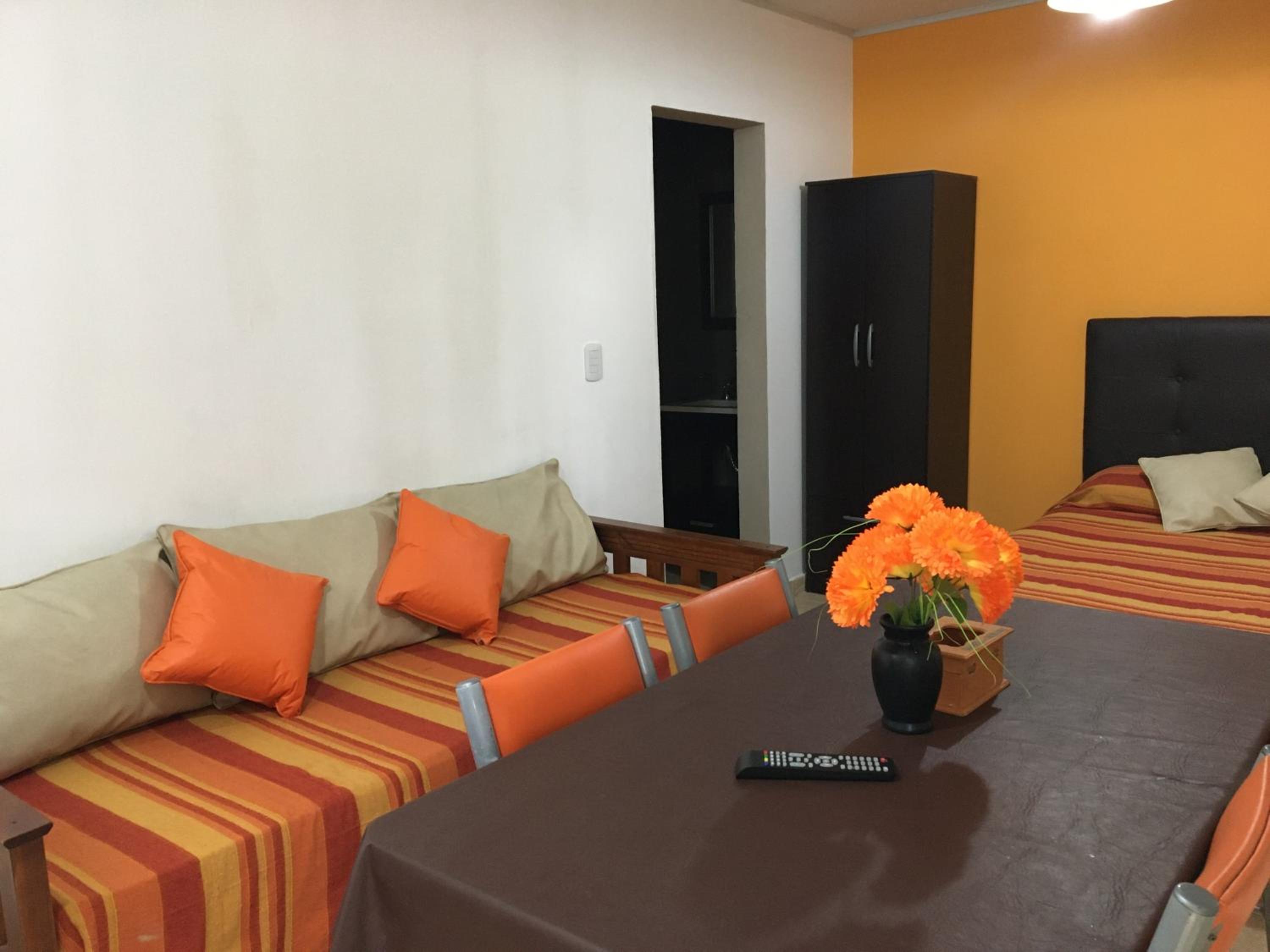 Apartamento Monoambiente Atras photo 1