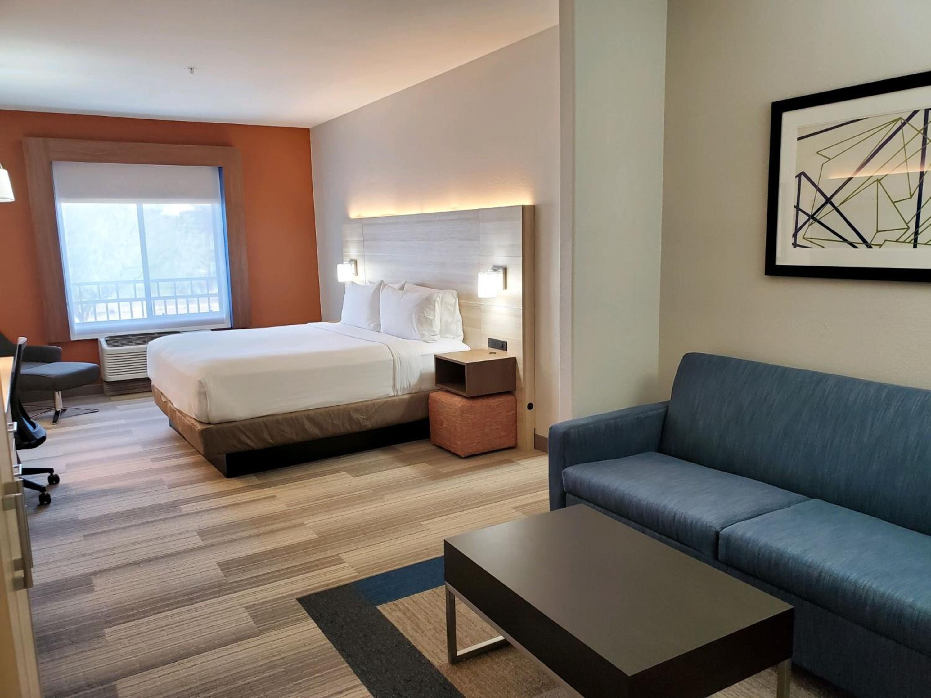 King Suite - Photo 5
