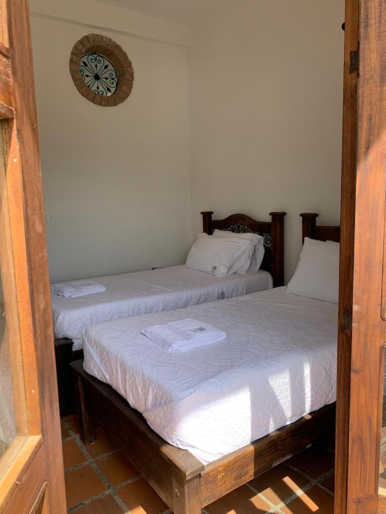 Standard Twin Room with Mountain View photo 1