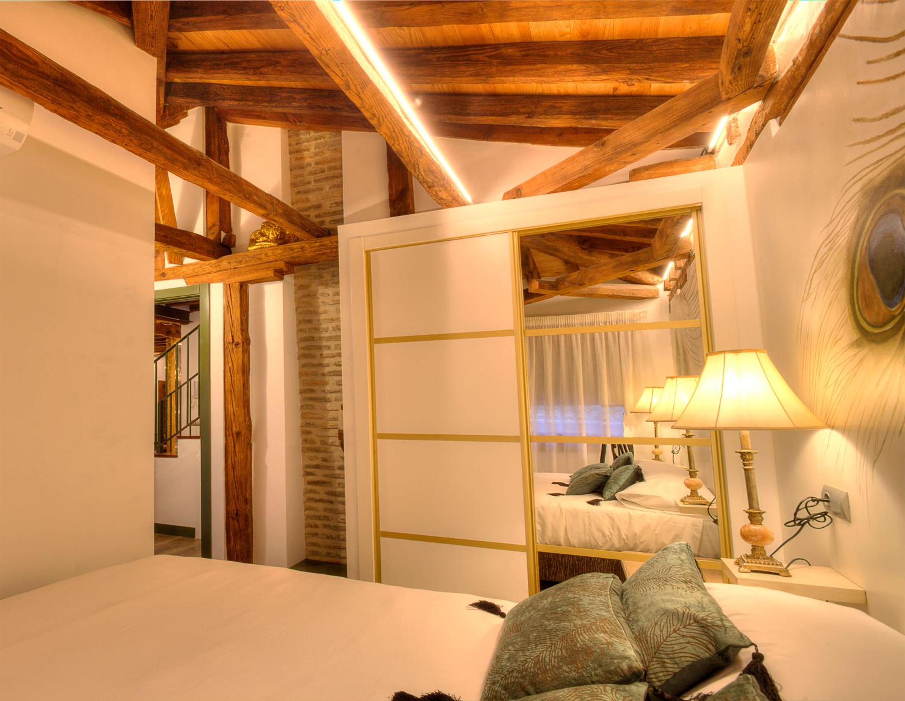 Apartment with Terrace - Photo 1