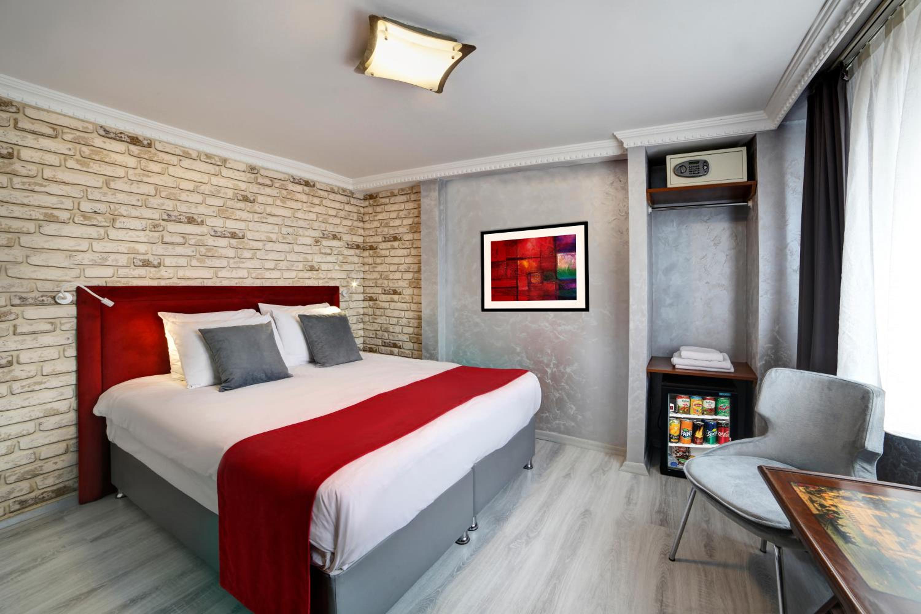 Double Room photo 1