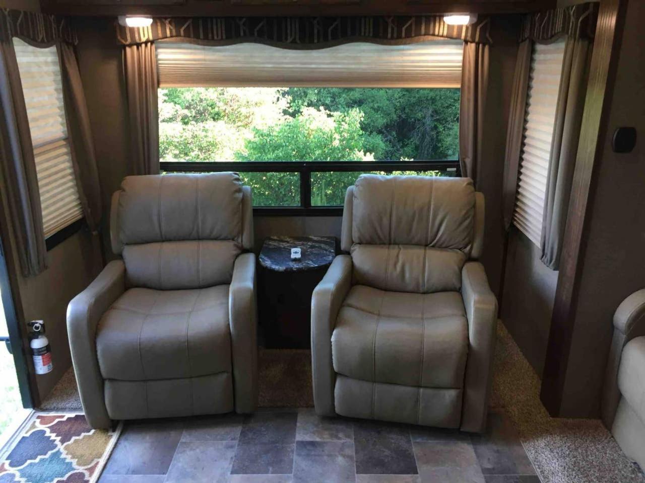 Camper/RV with Park View - Photo 2