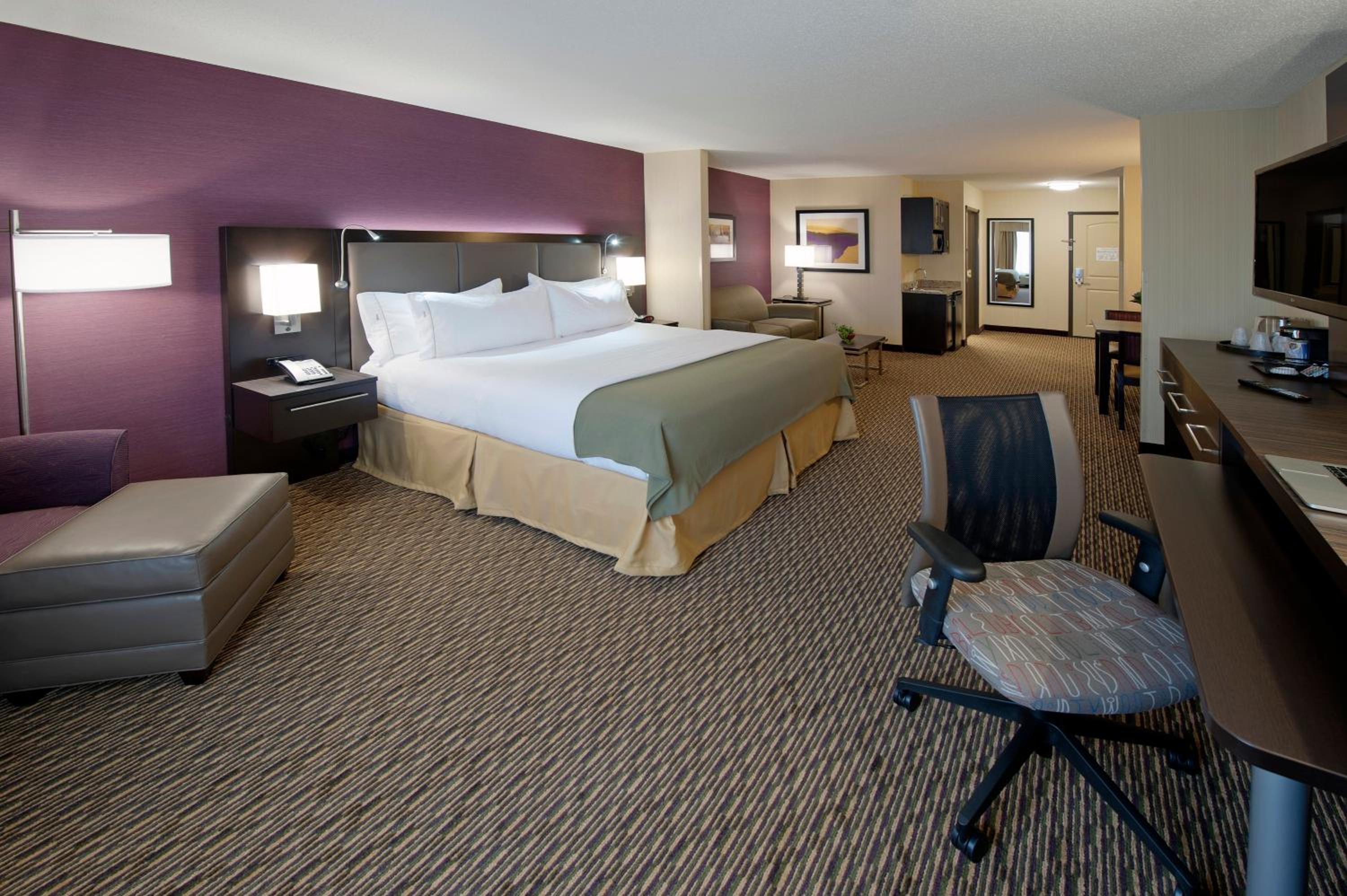 King Suite - Disability Access photo 1