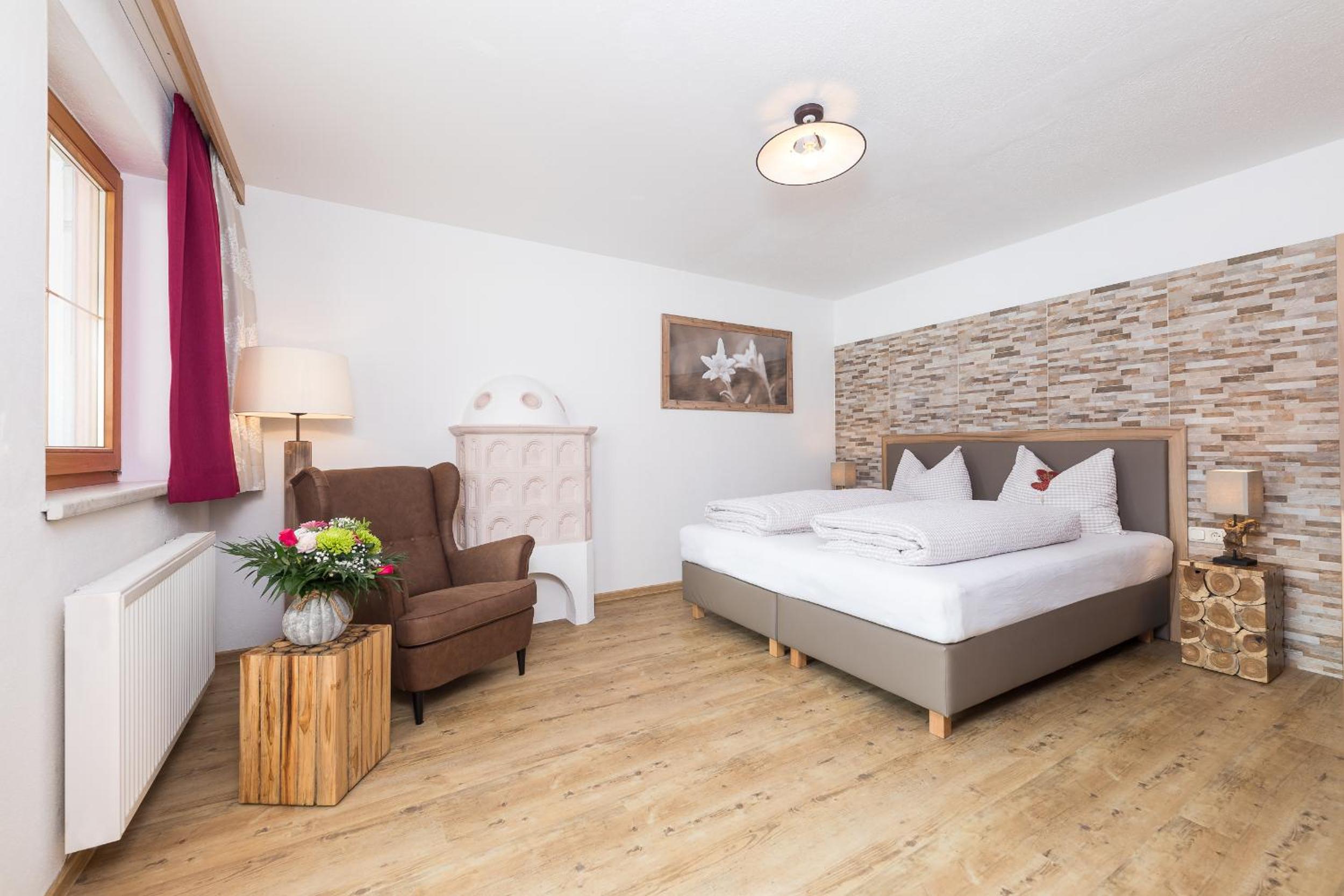 Double Room with Mountain View
