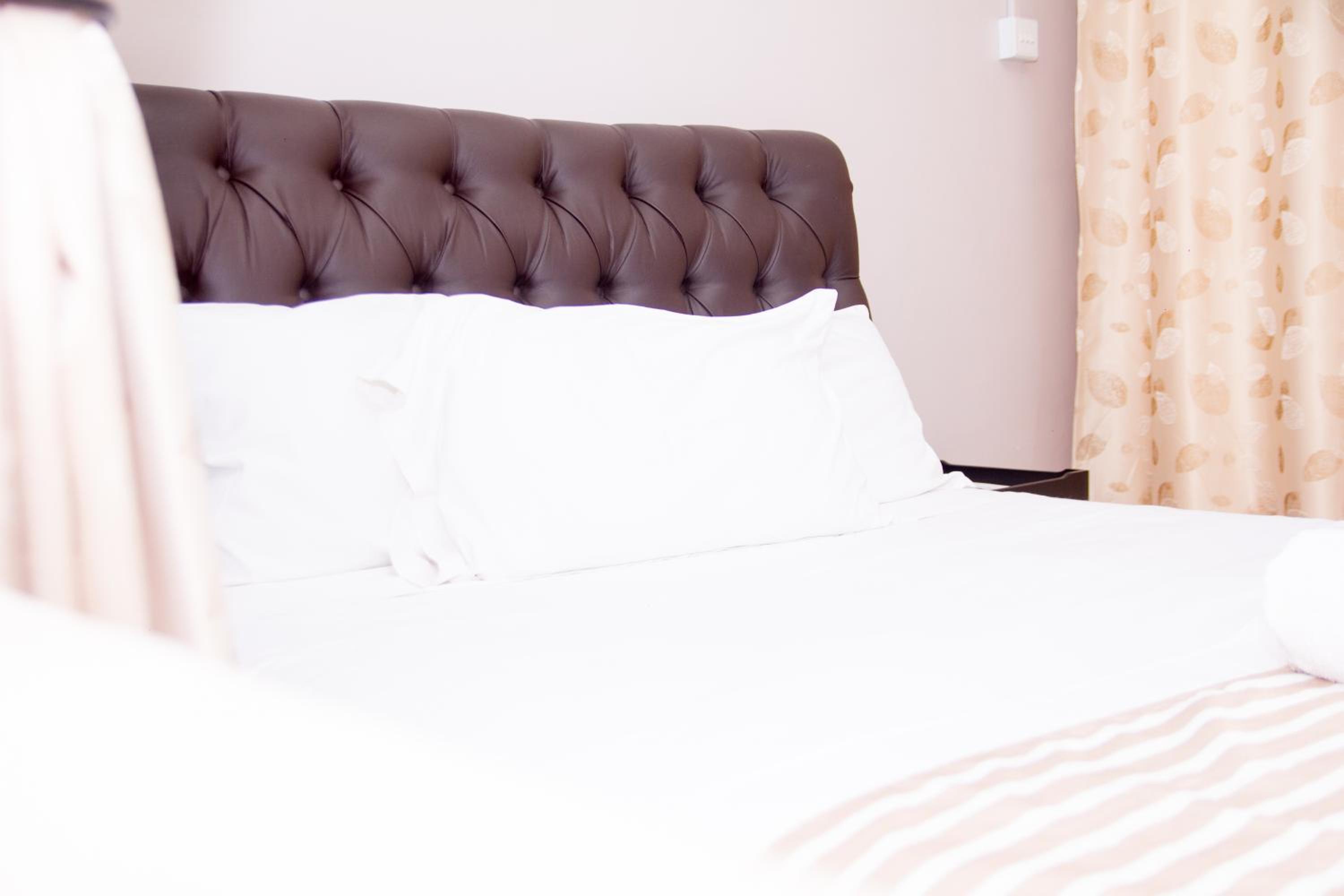 Economy Double Room photo 2