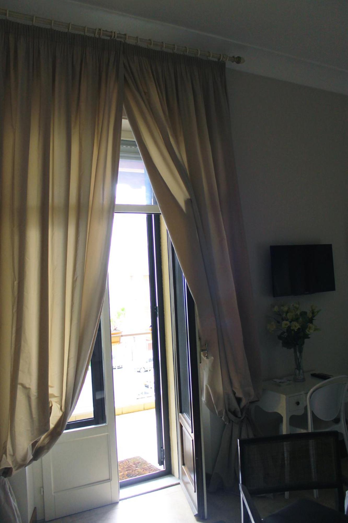 Superior Double or Twin Room - Photo 24