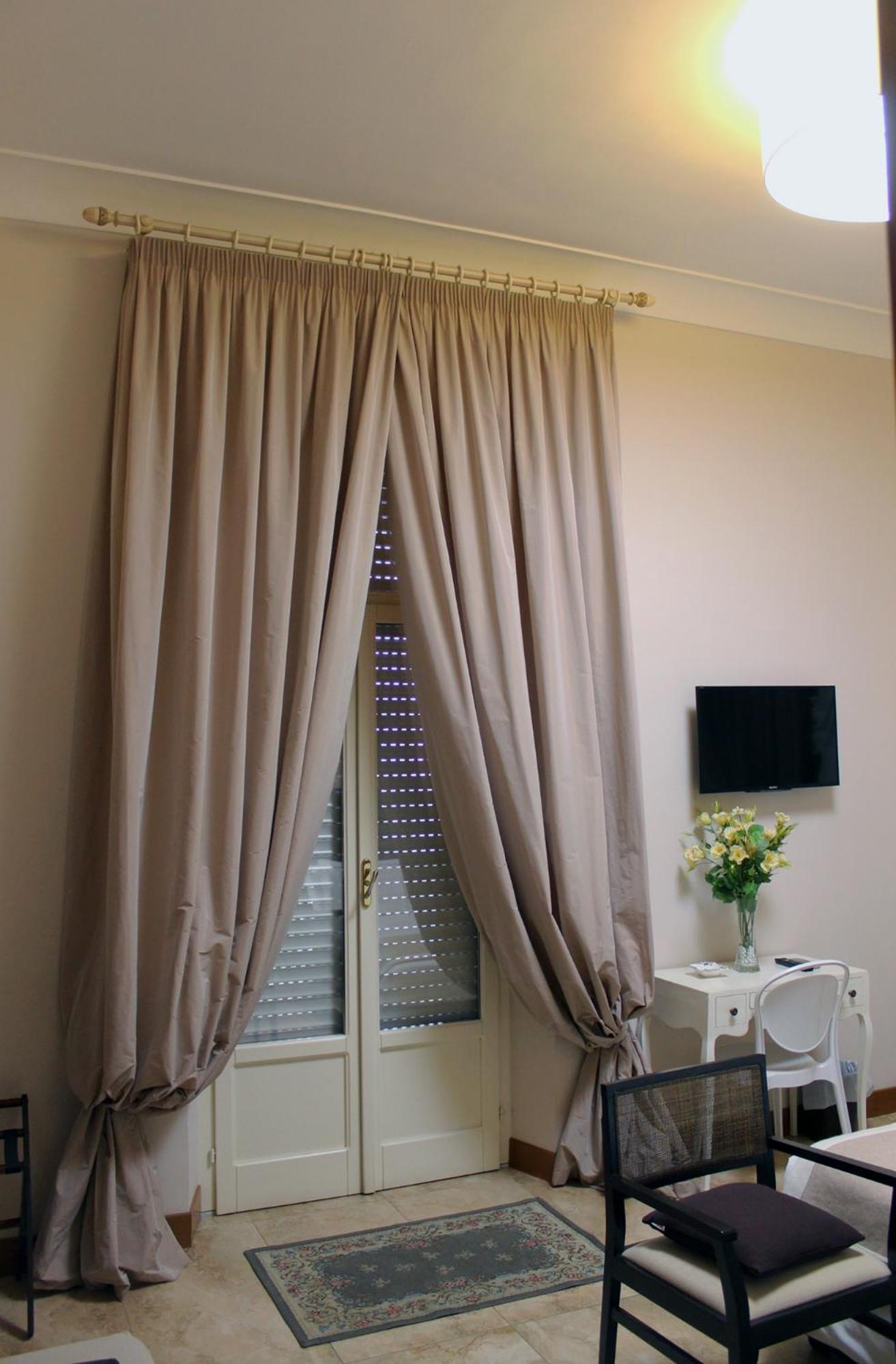 Superior Double or Twin Room - Photo 19