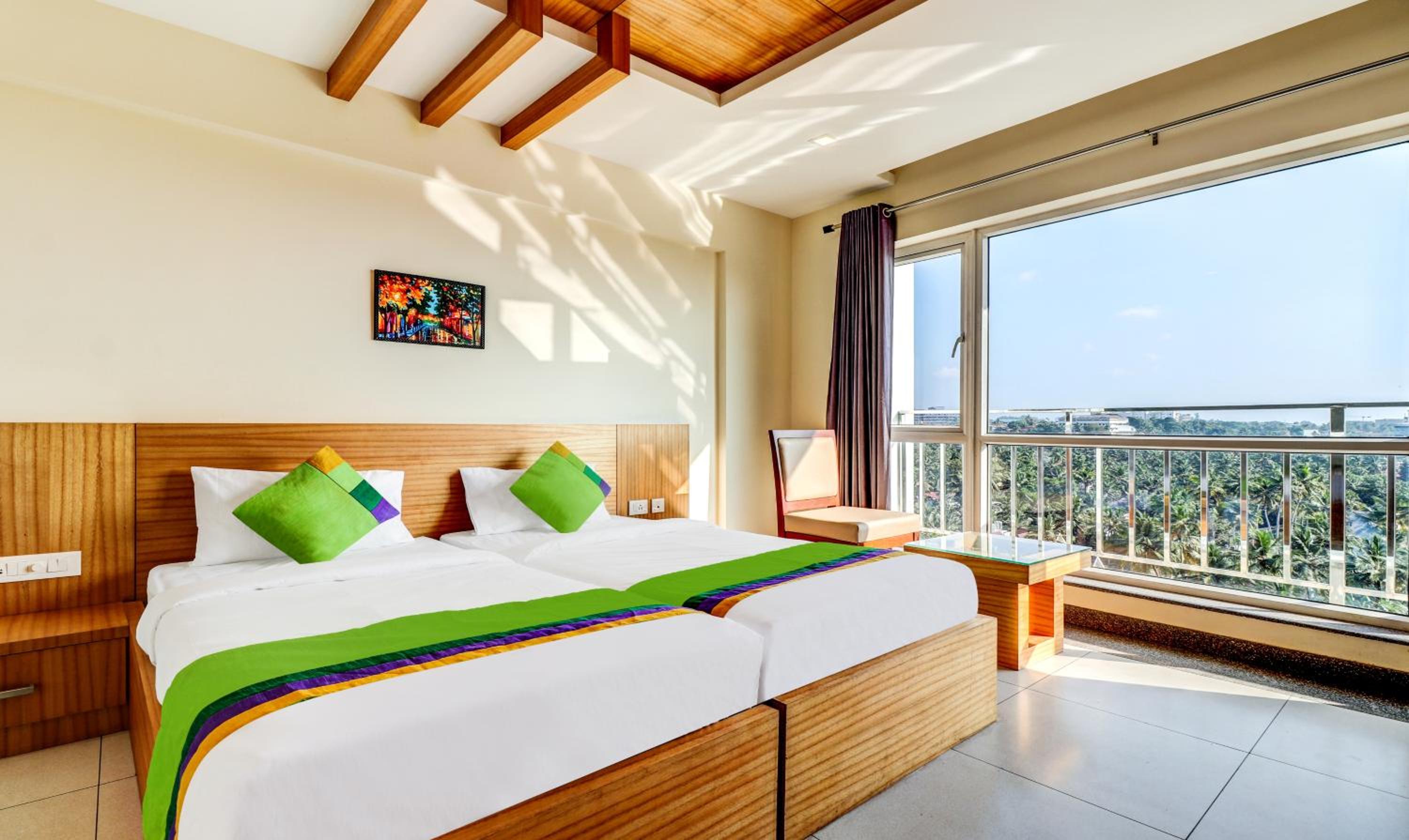 Standard Double or Twin Room - Photo 8