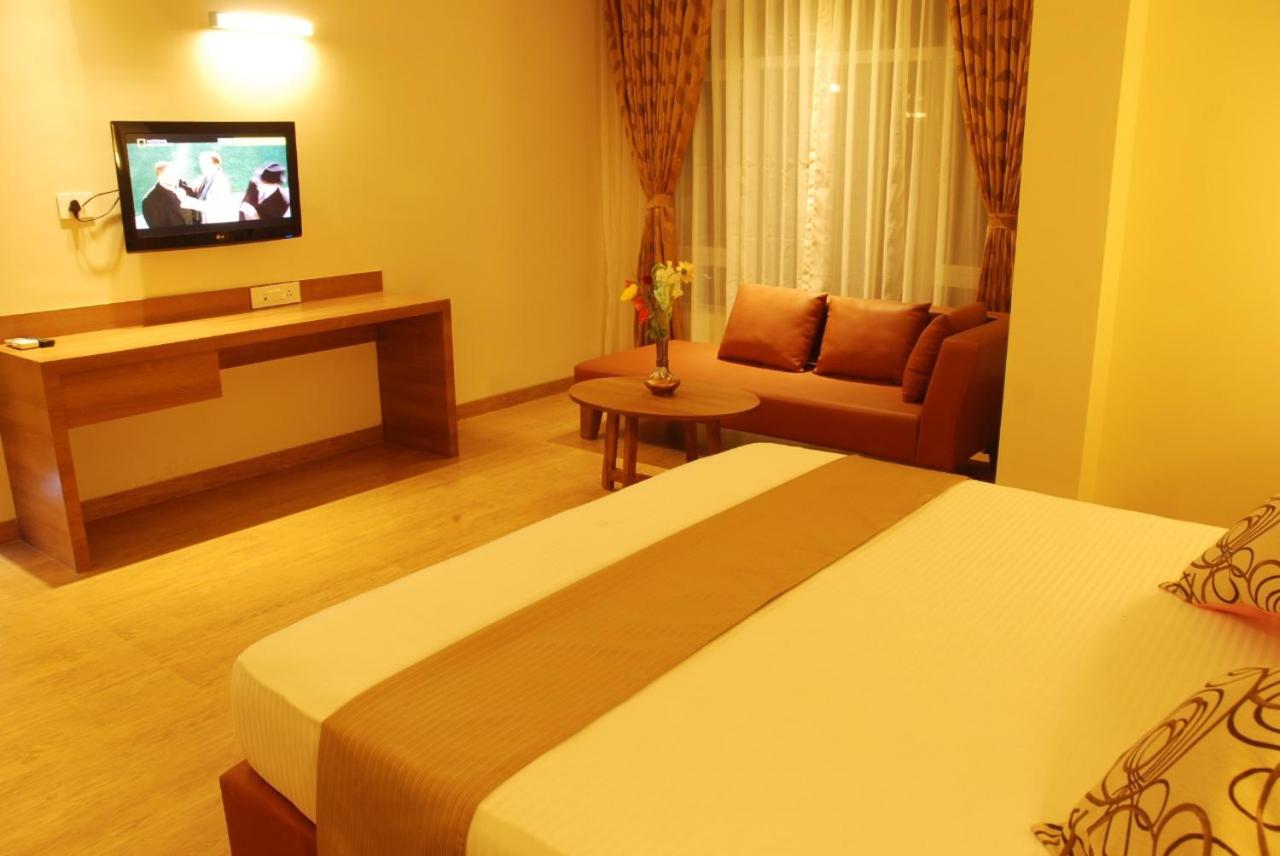 Superior King Room - Photo 4
