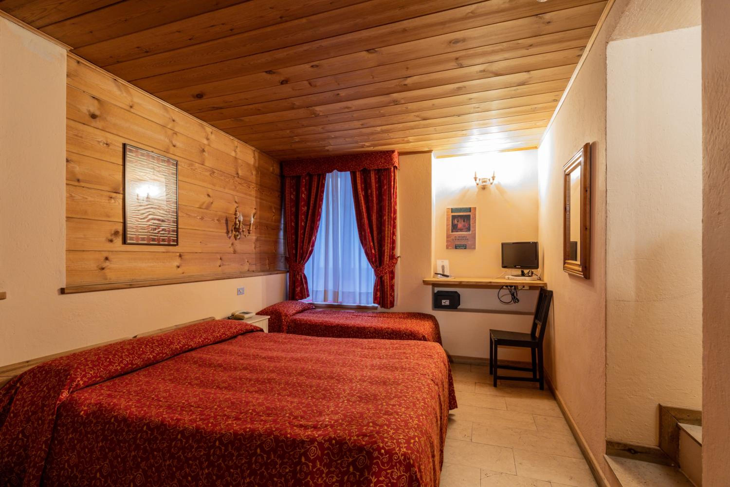 Triple Room photo 2