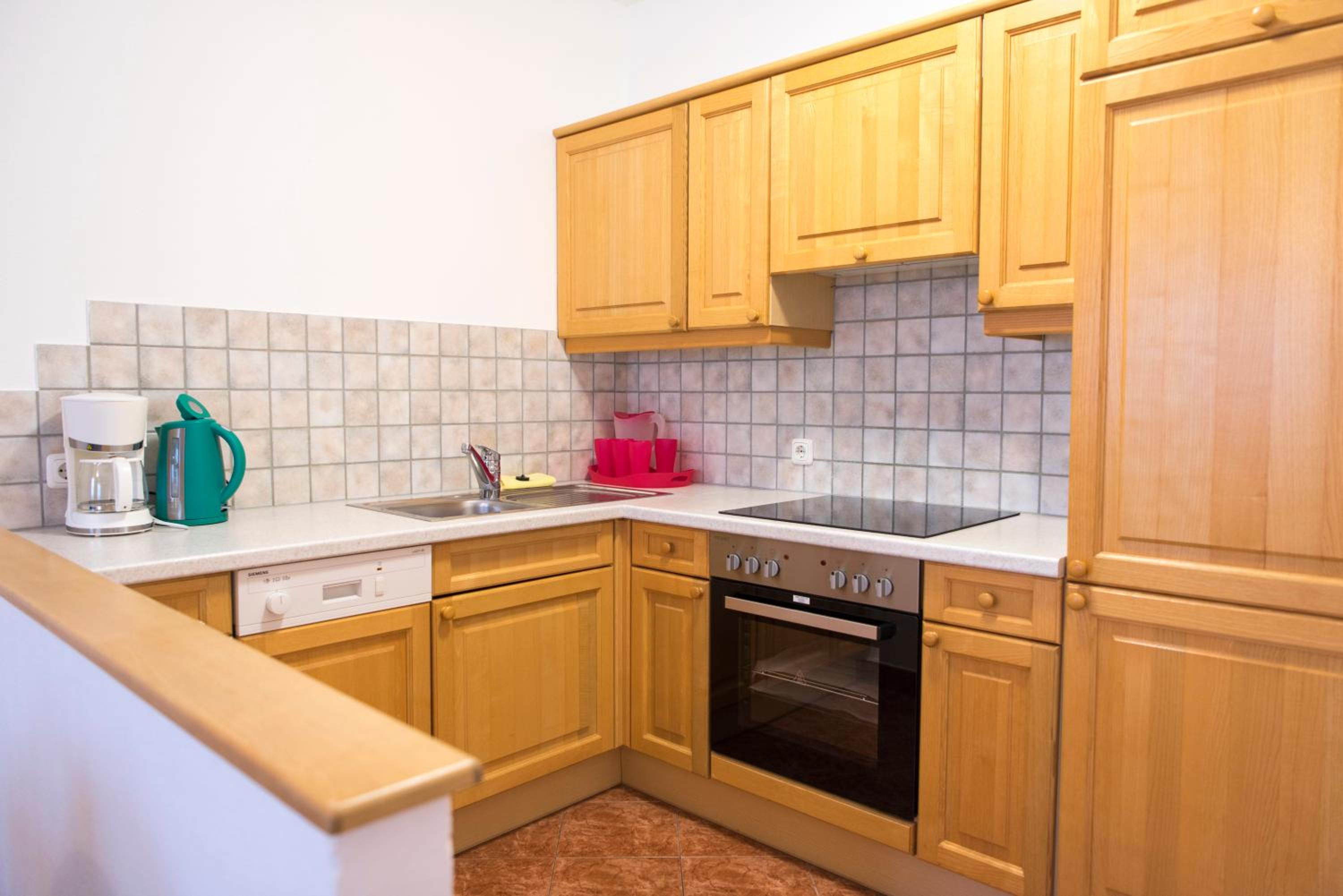 One-Bedroom Apartment - Photo 13