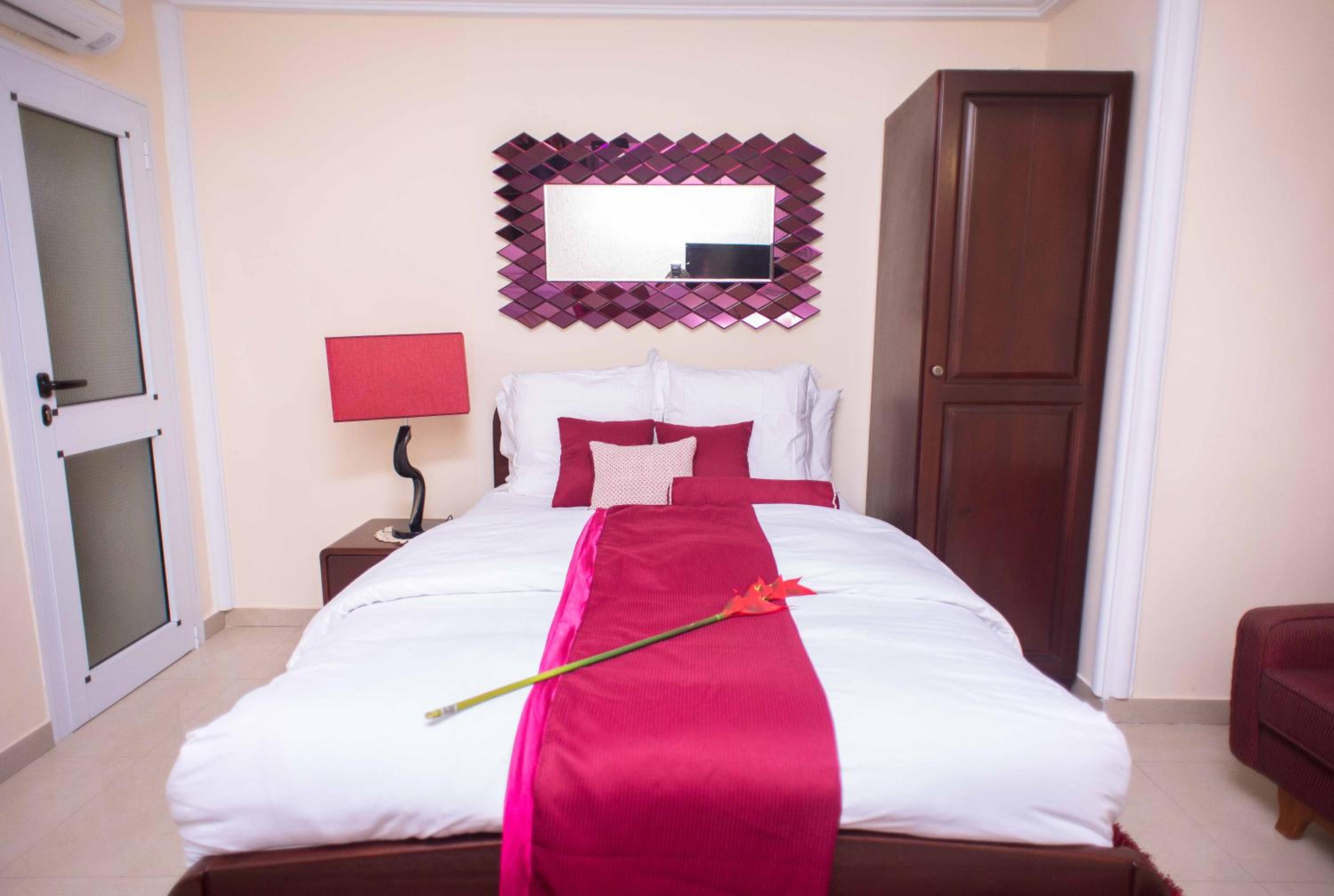 Economy Double Room photo 2