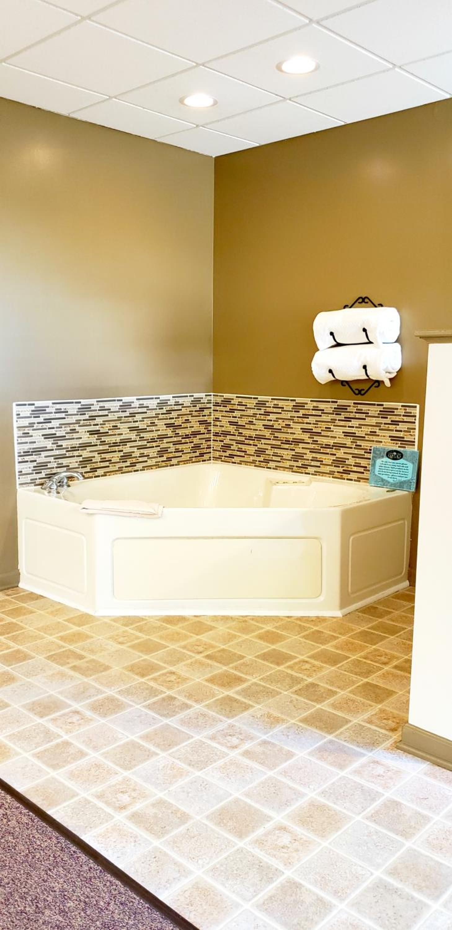 King Room with Spa Bath photo 3