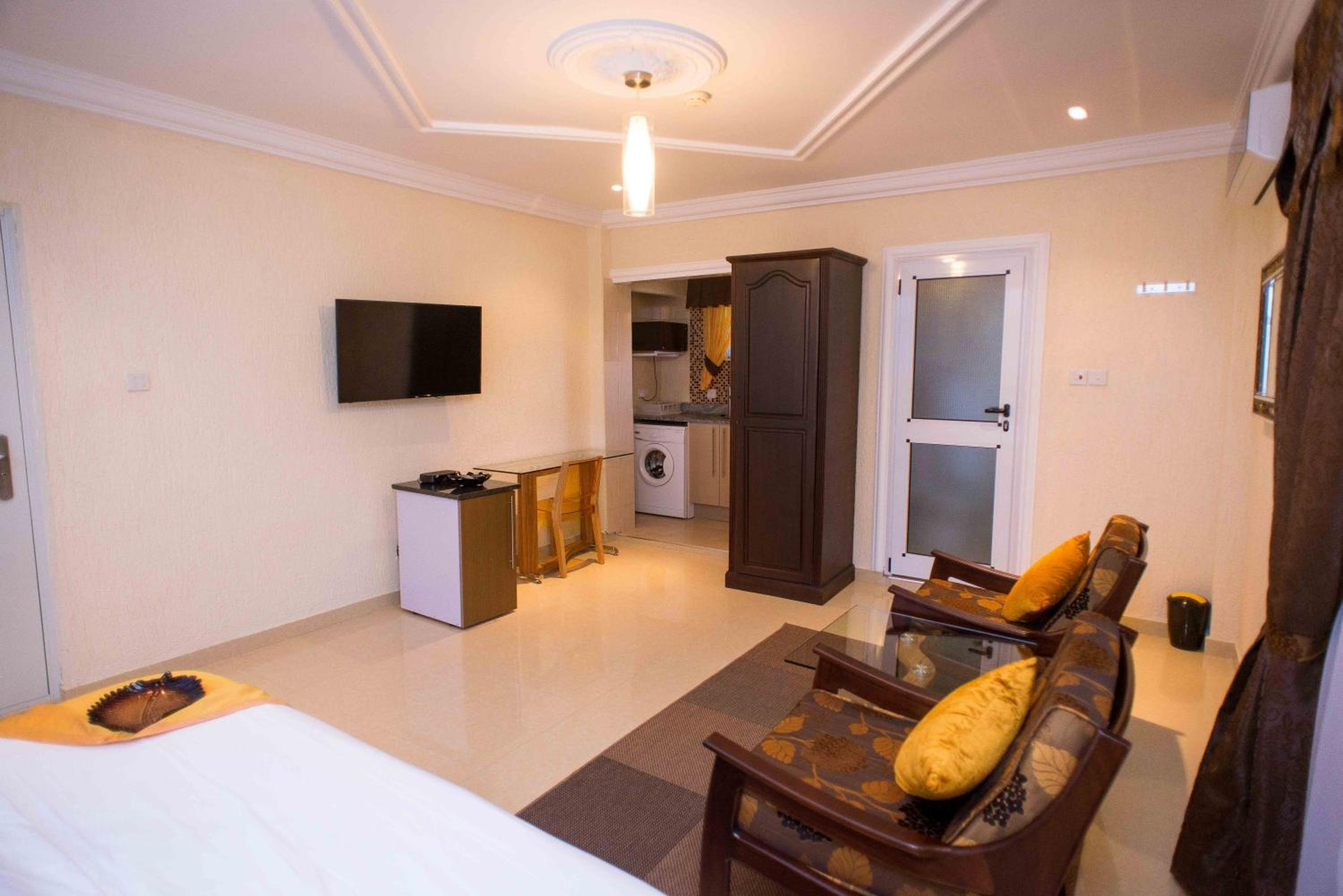 Deluxe Queen Room photo 2
