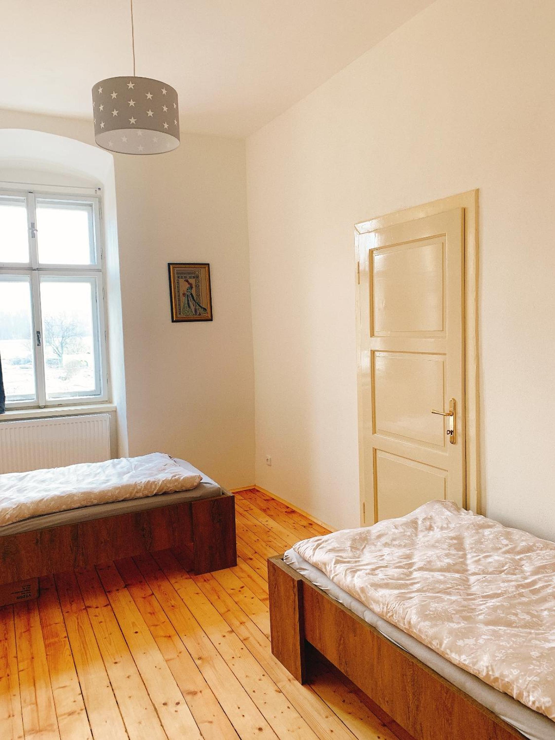 Two-Bedroom Apartment - Photo 4
