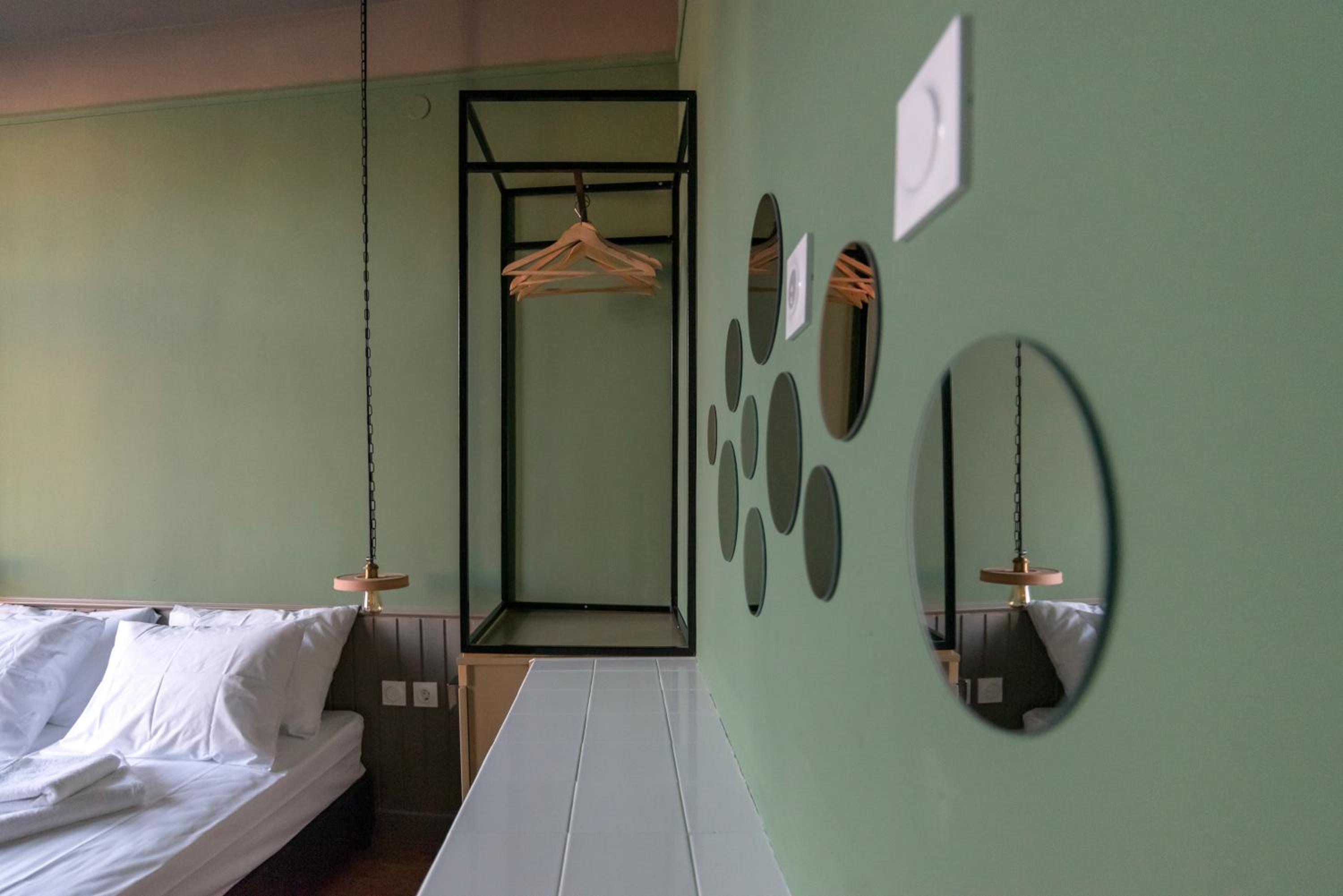 Two-Bedroom Apartment - Photo 16