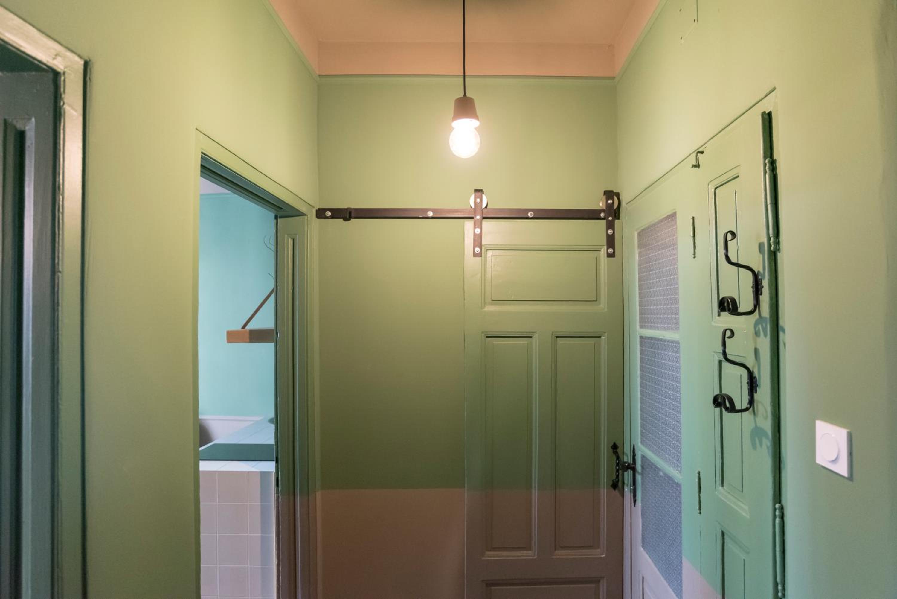 Two-Bedroom Apartment - Photo 14