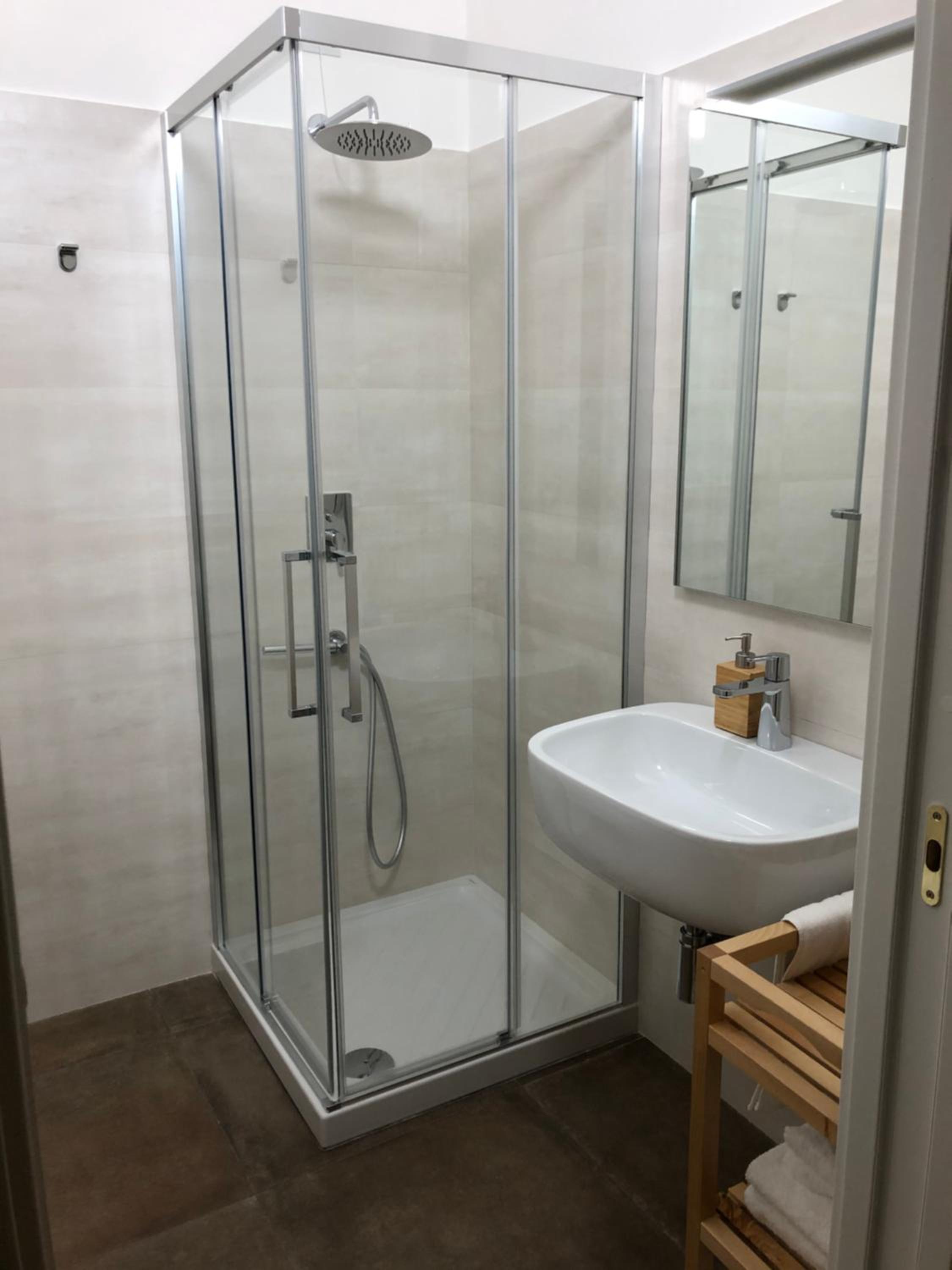 Triple Room with Private Bathroom photo 2