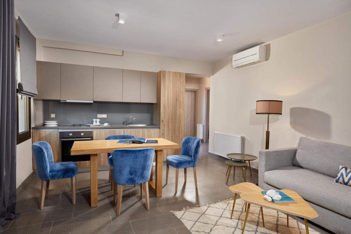 Two-Bedroom Suite photo 1