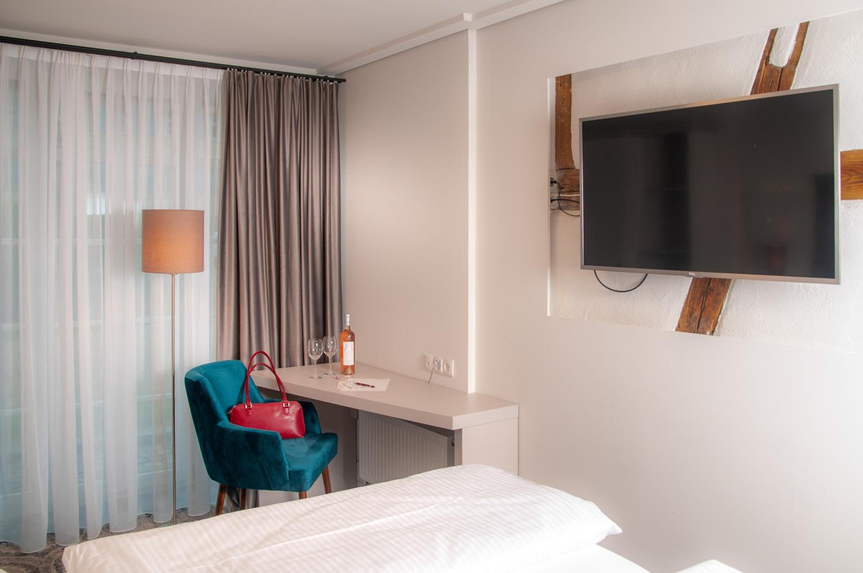 Double Room - Disability Access photo 2