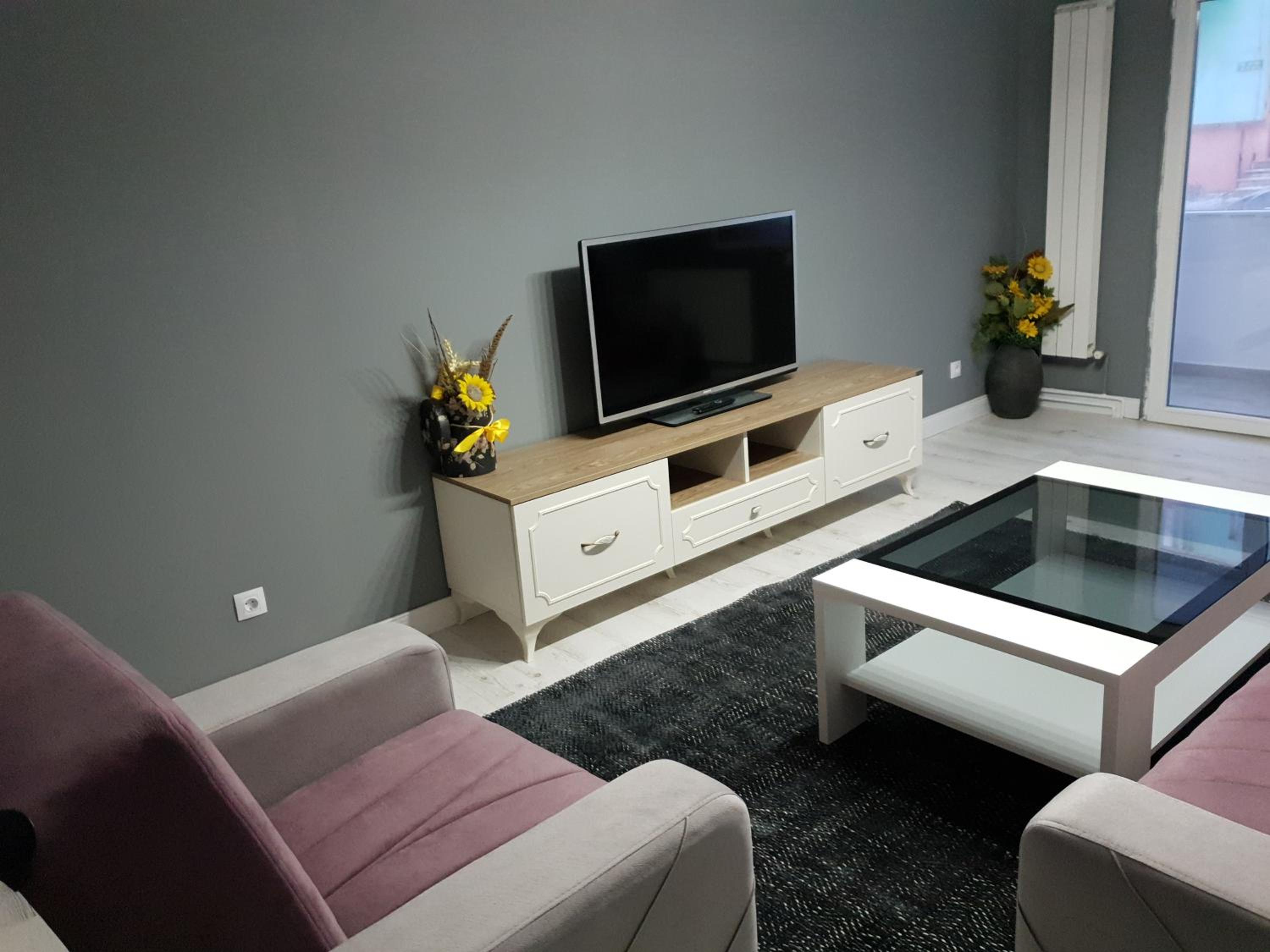 Two-Bedroom Apartment - Photo 1