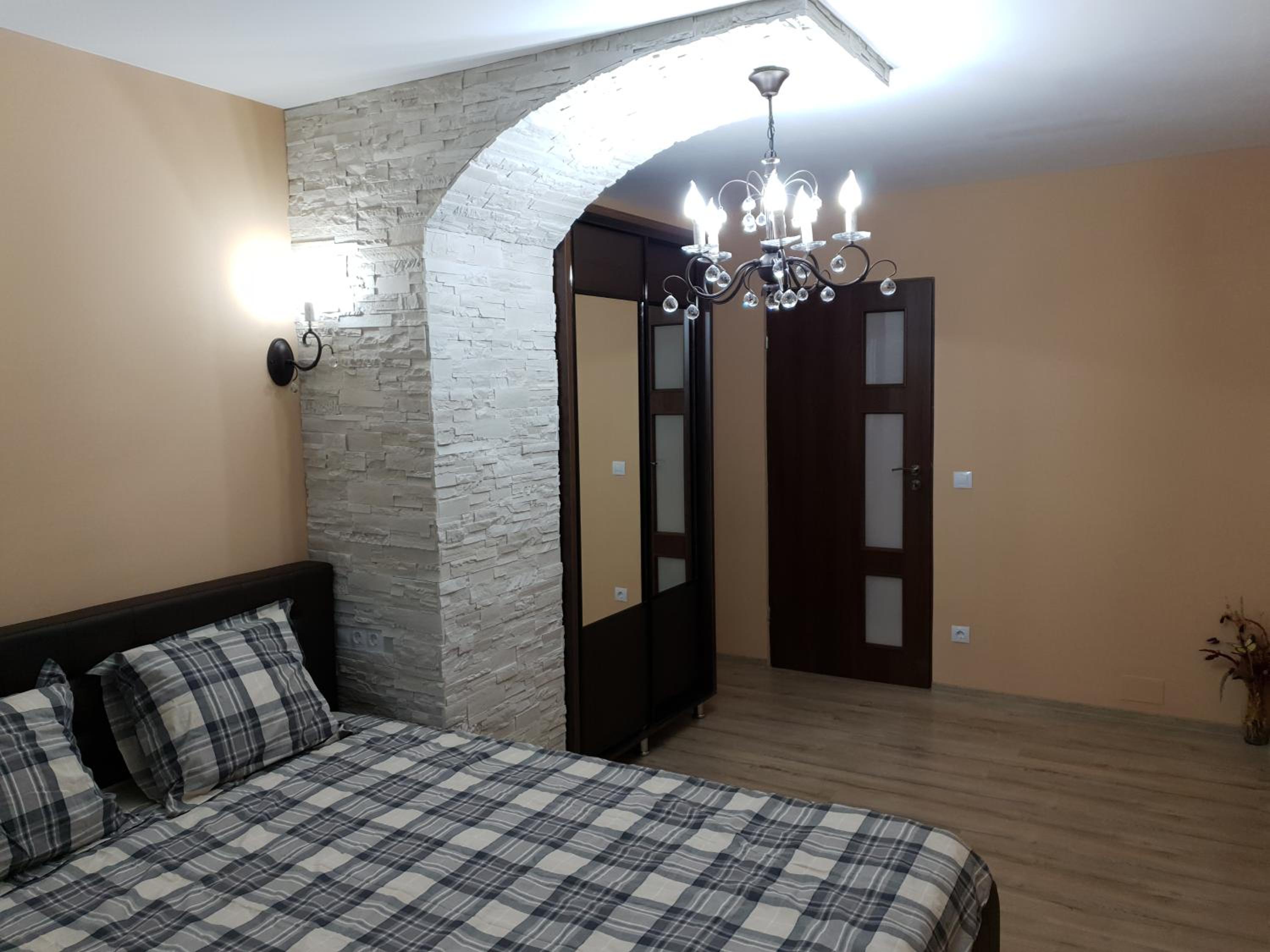 Two-Bedroom Apartment - Photo 6