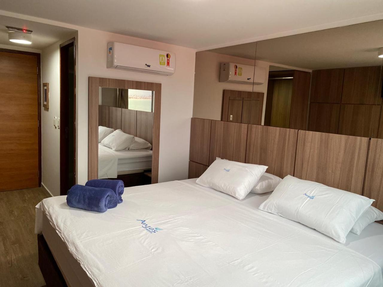 Deluxe Double Room with Side Sea View photo 3