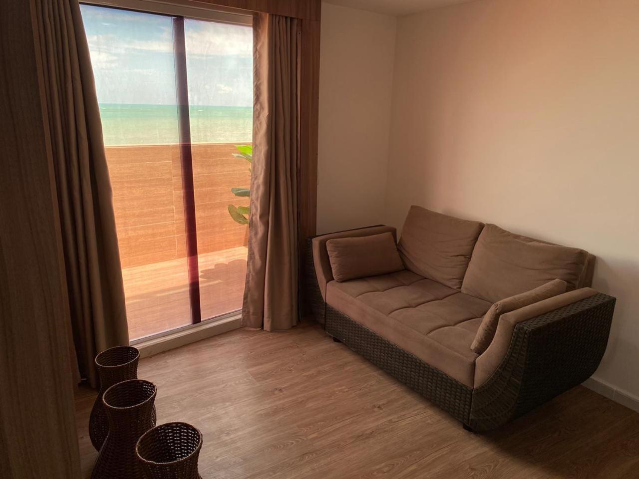 Deluxe Double Room with Balcony and Sea View photo 2