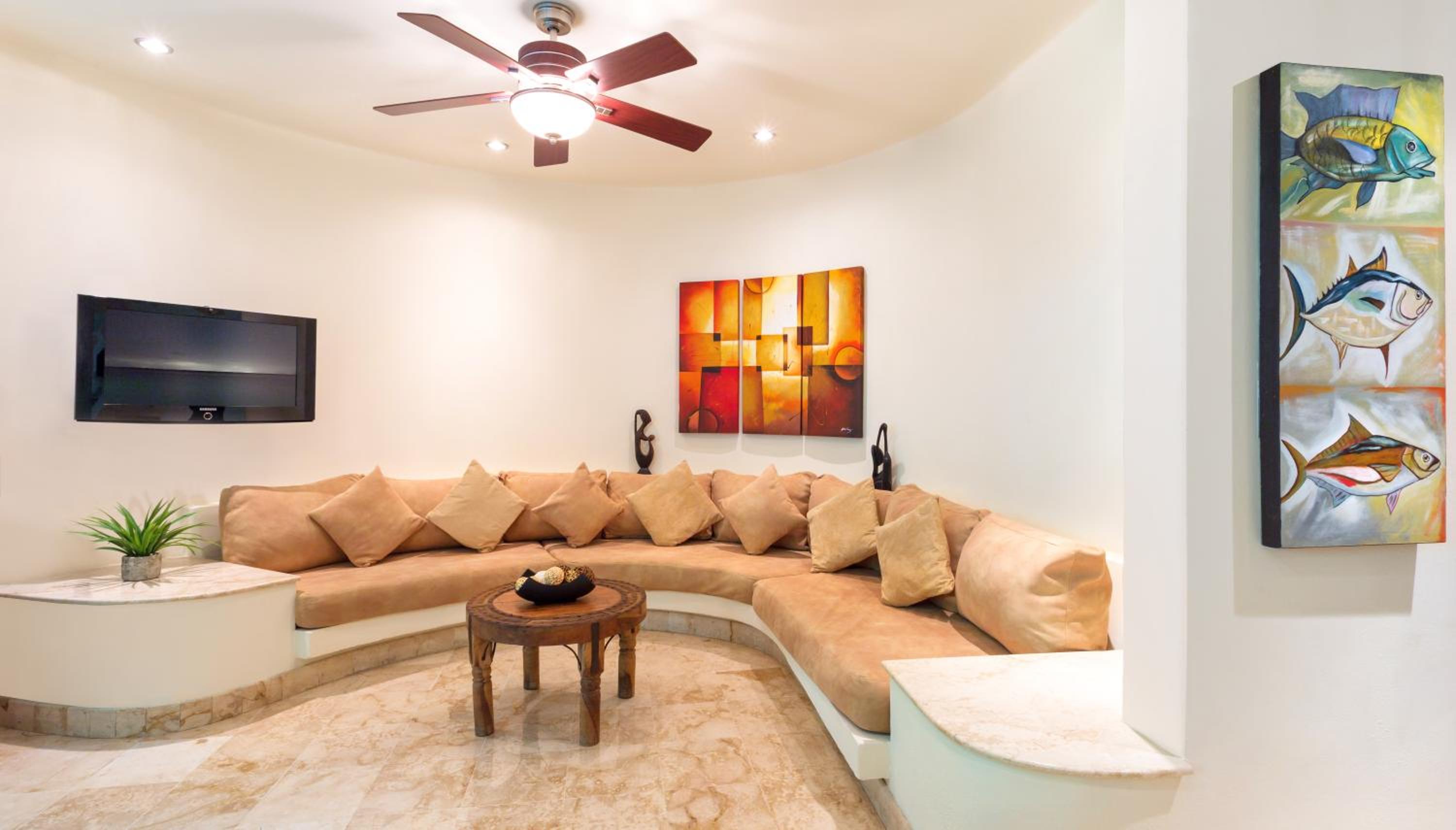One-Bedroom Apartment - Photo 10