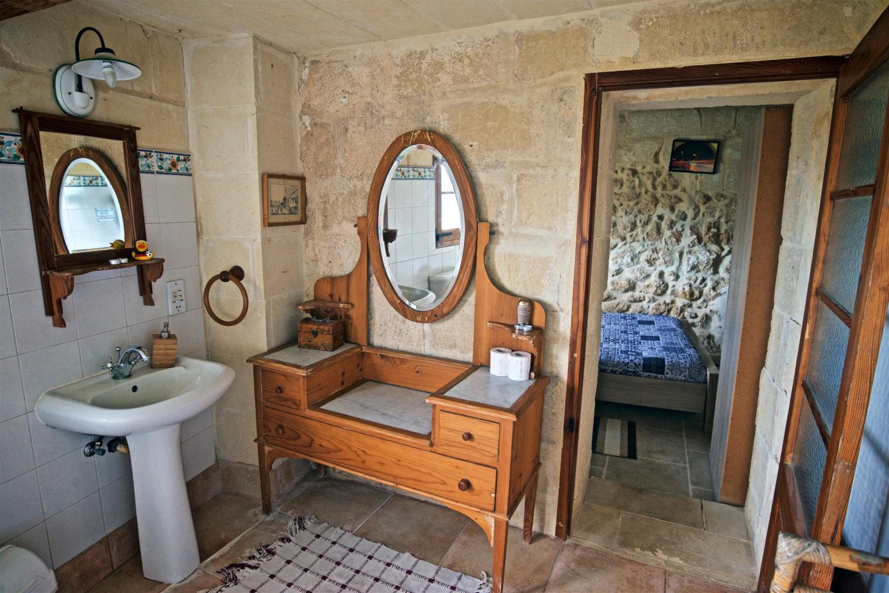 Double Room with Balcony and Sea View photo 2