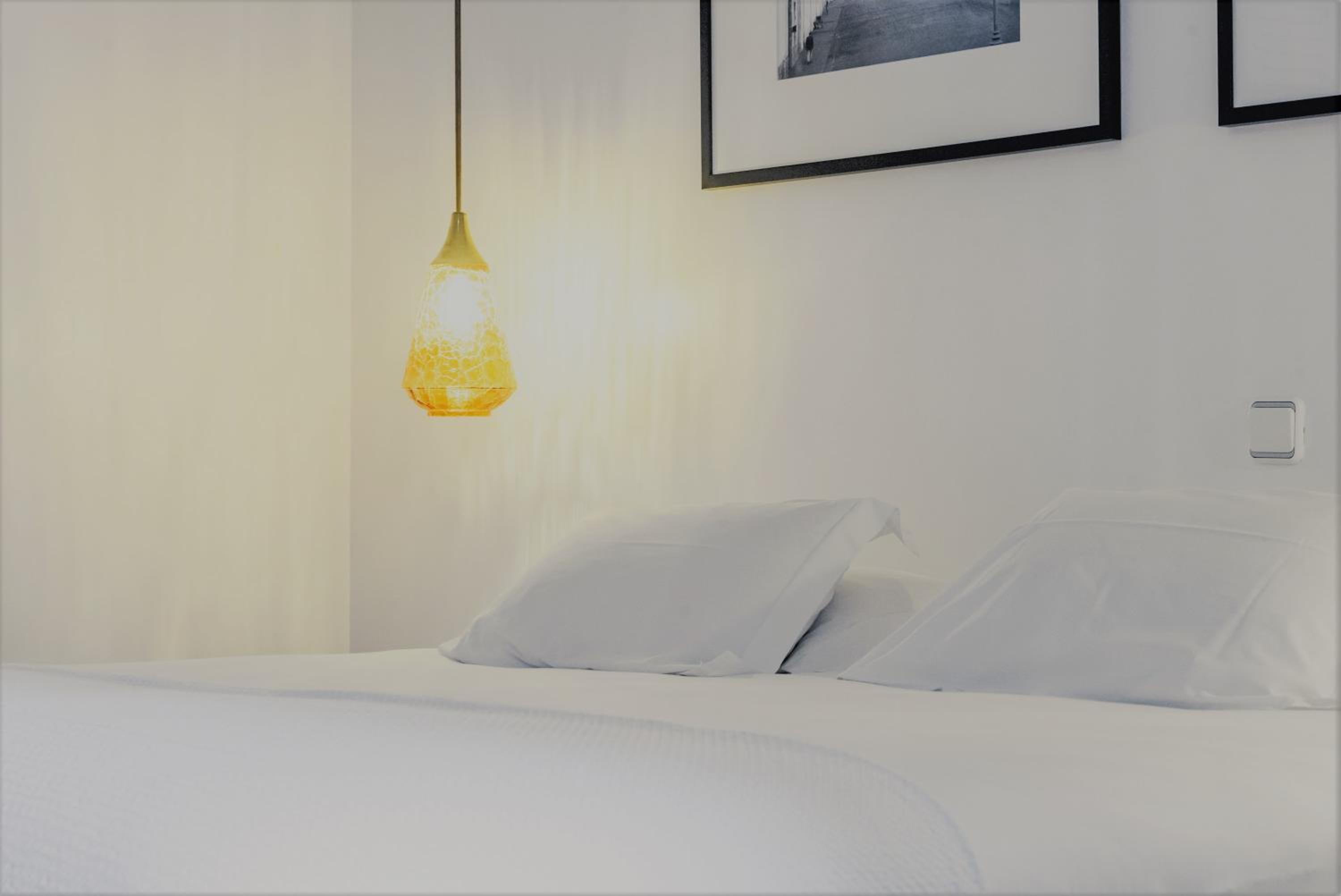 Twin Room with Pineapple Experience Package photo 3