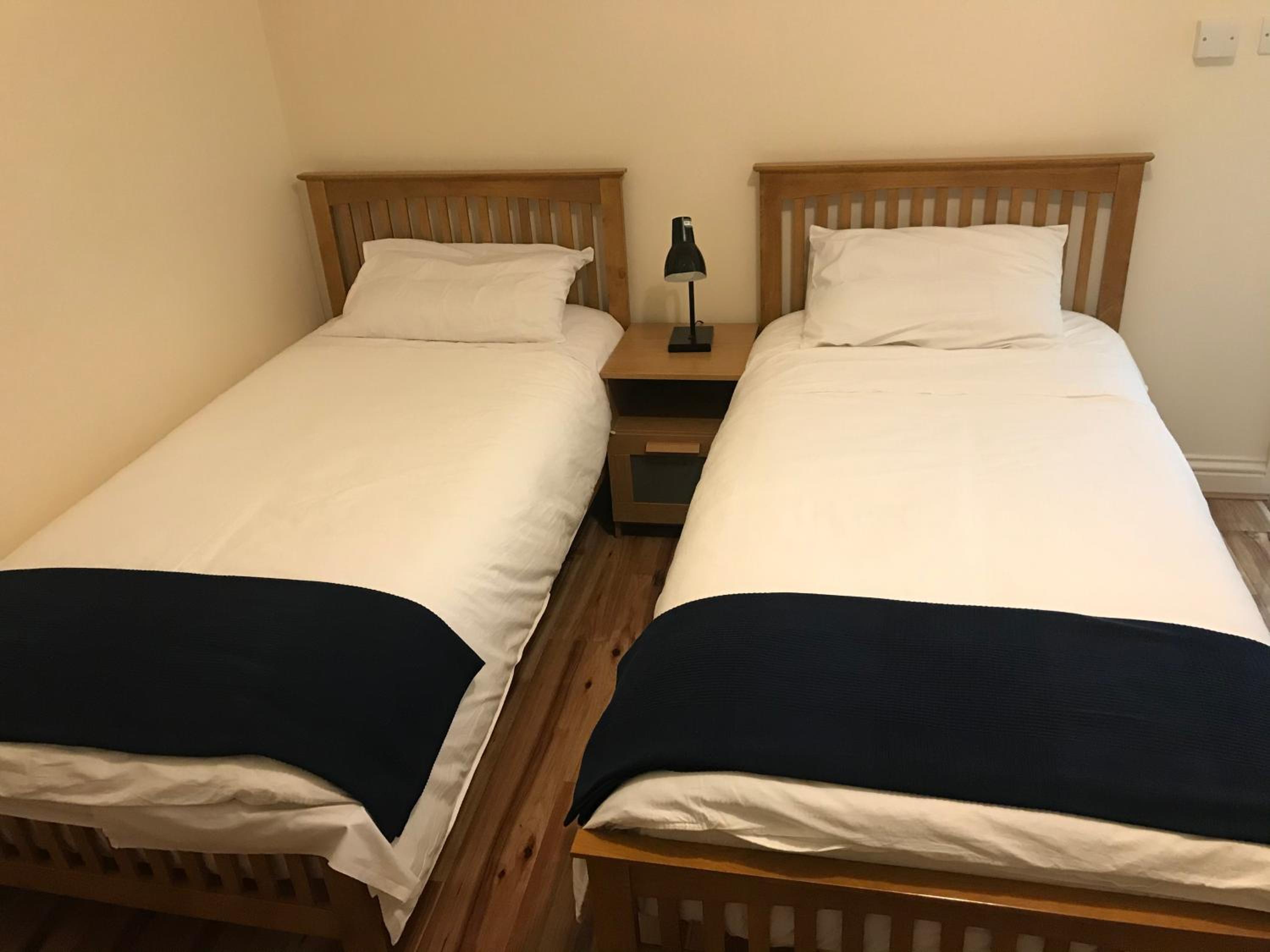Budget Twin Room photo 3