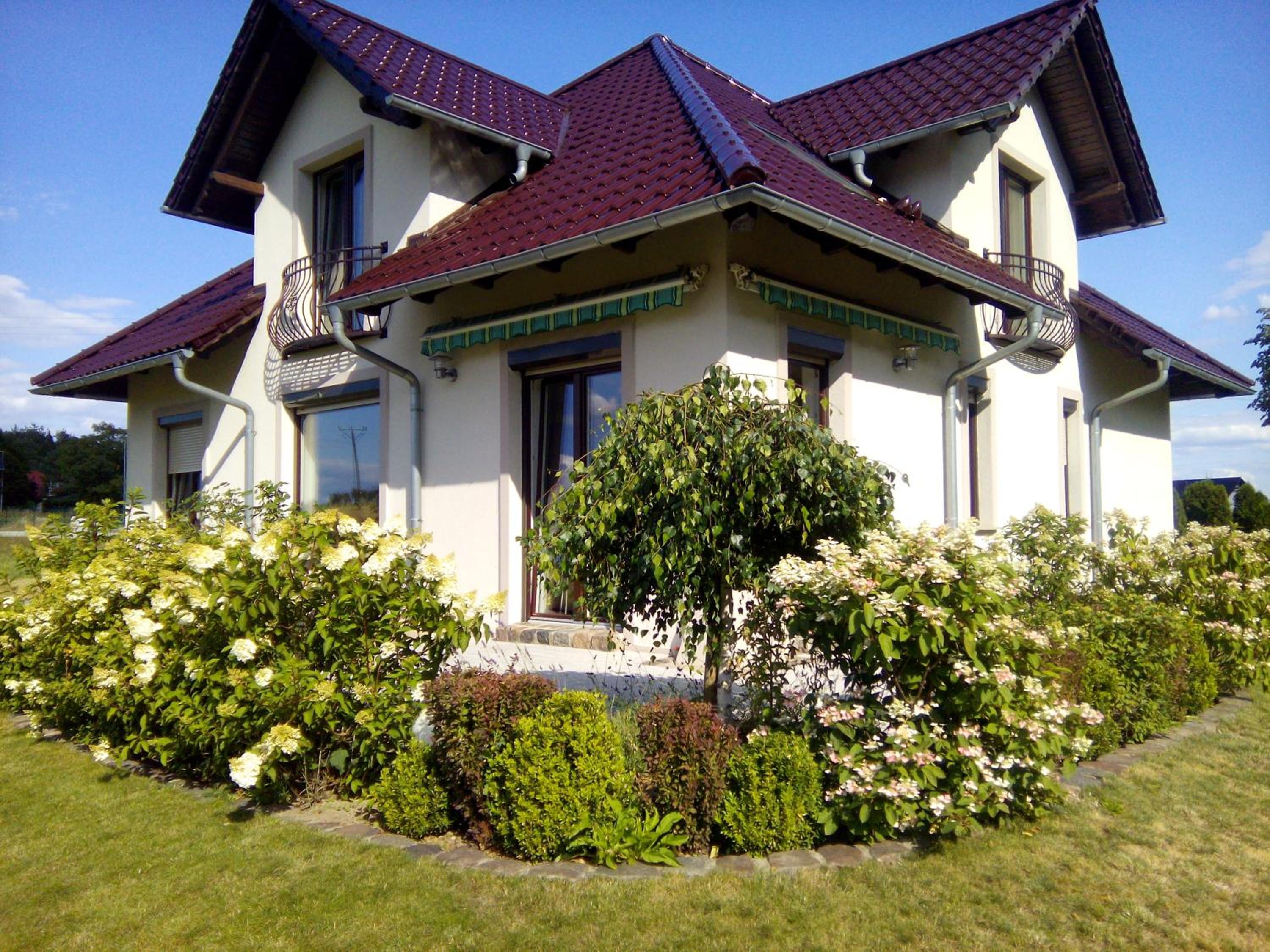 Four-Bedroom House photo 3