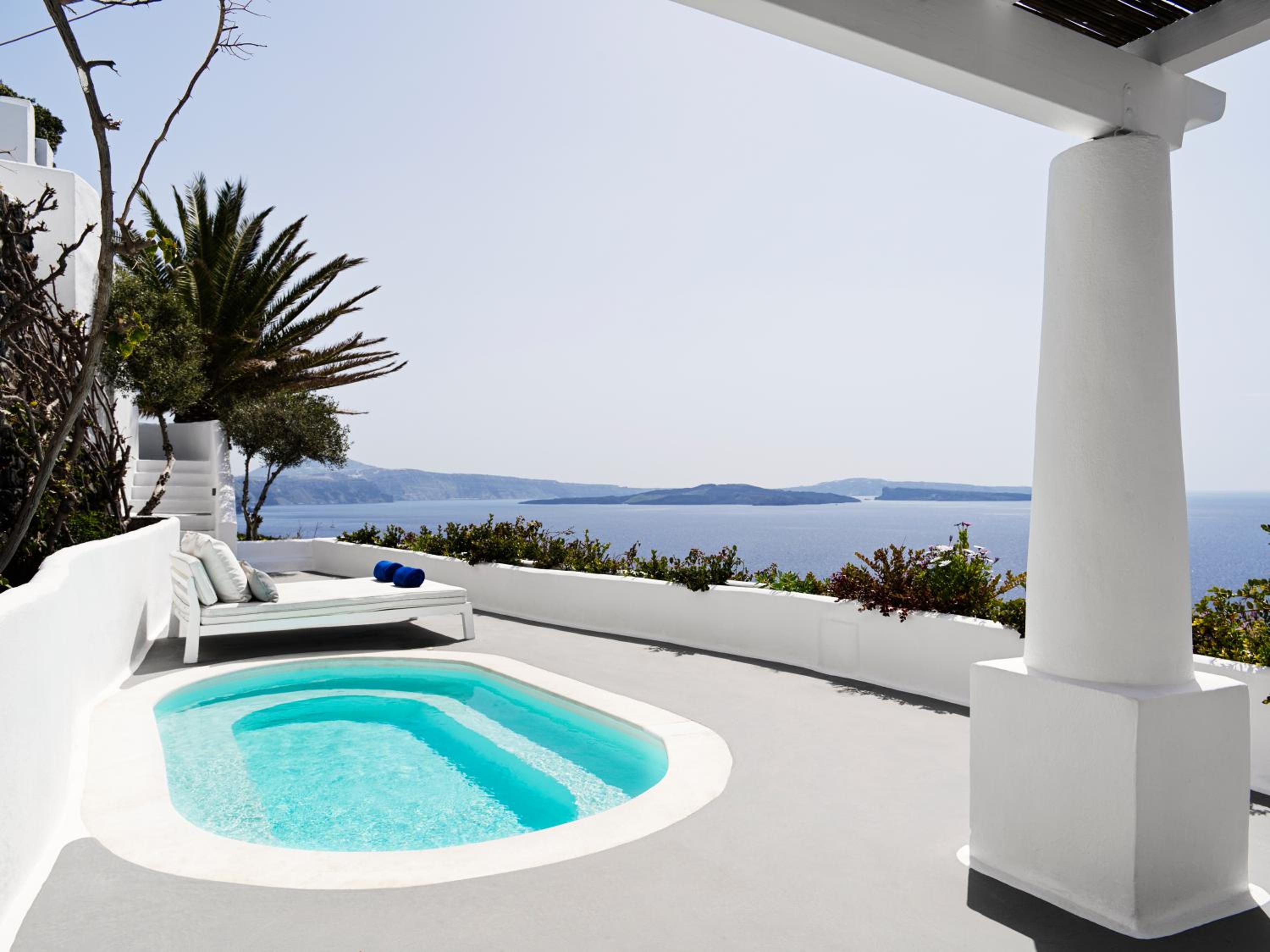 The Caldera Edge Suite – Pelagos House, Katikies Santorini
