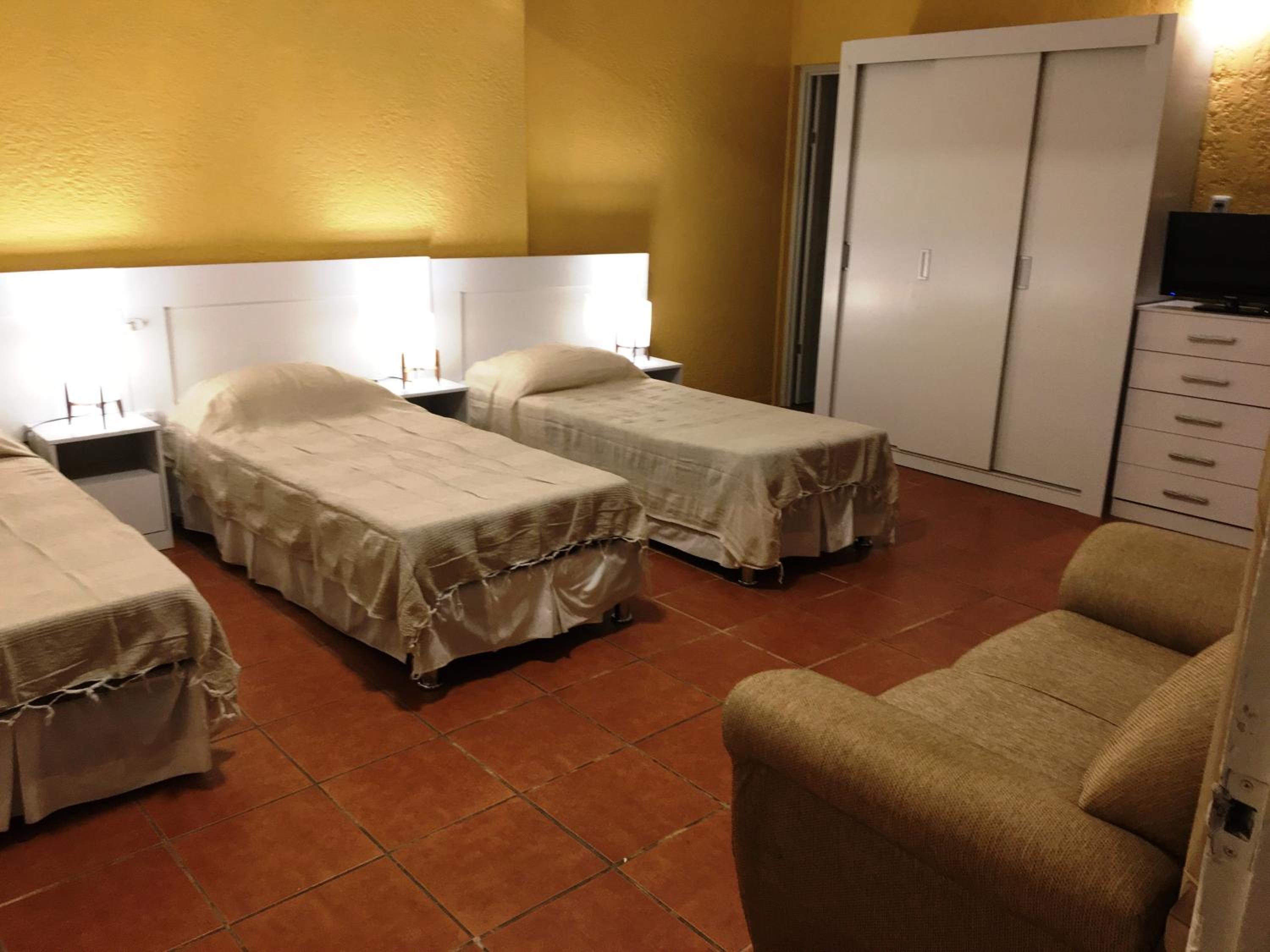 Superior Triple Room photo 3