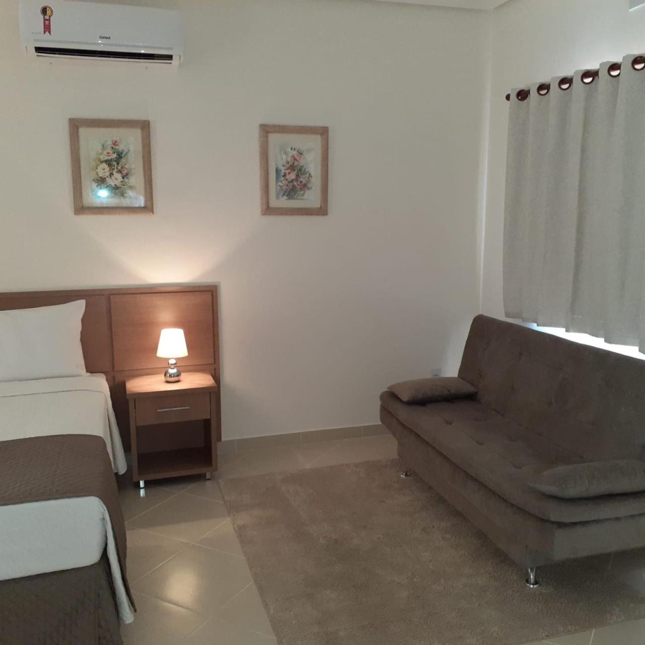 Studio with Spa Bath photo 2