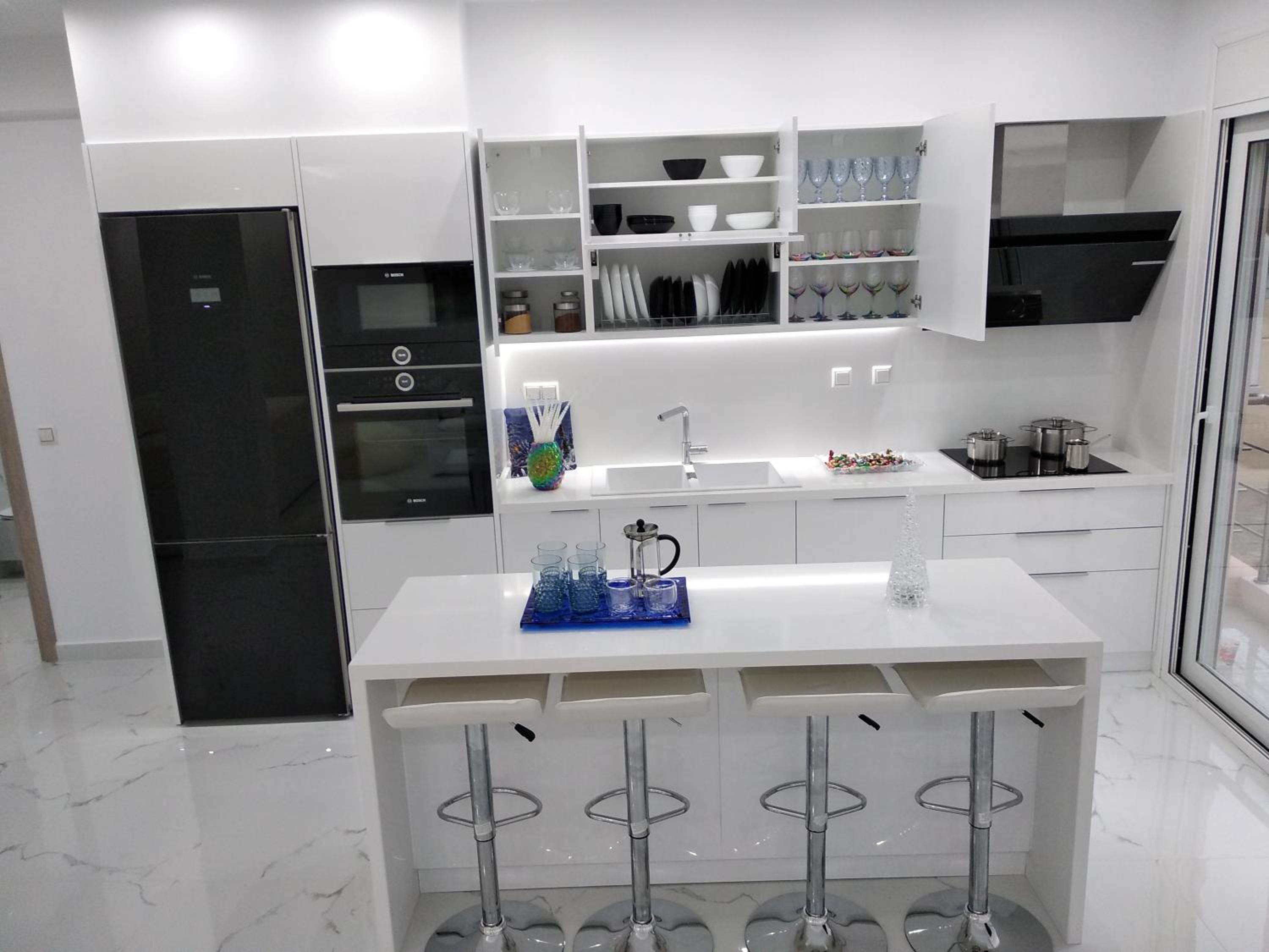 Studio Apartment - Photo 13