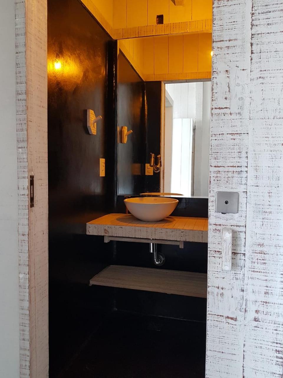 Apartment with City View - Photo 14