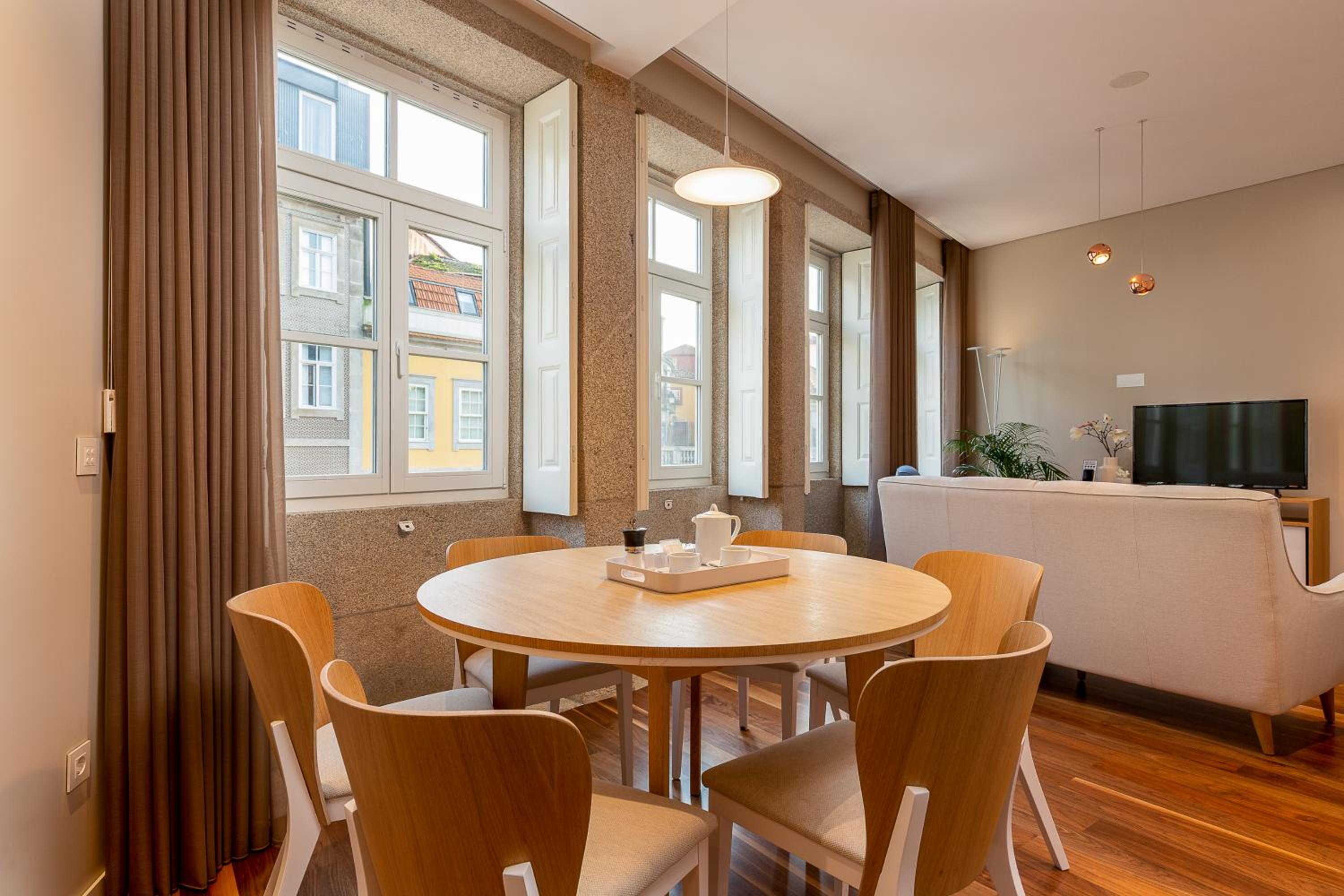 Two-Bedroom Apartment - Photo 19